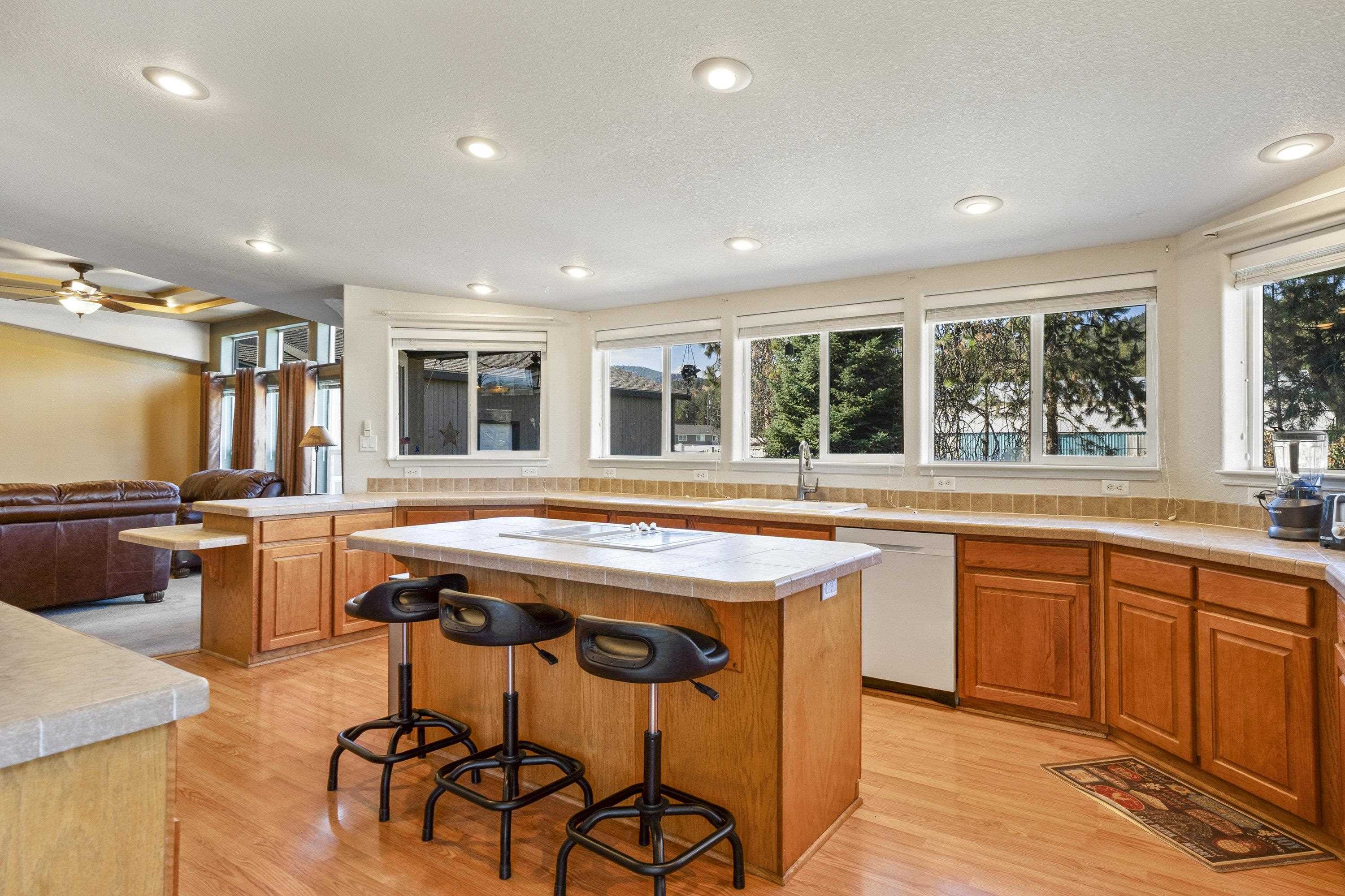 2610 S Dishman Mica Rd - Photo 14