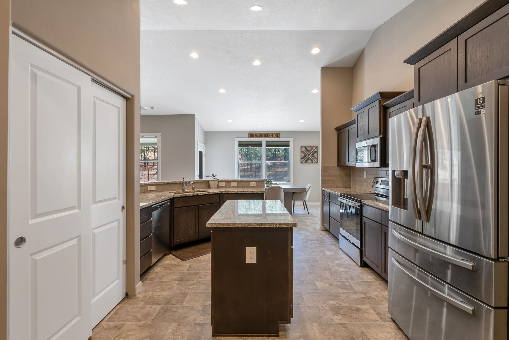 20025 N Mathias Ln - Photo 13
