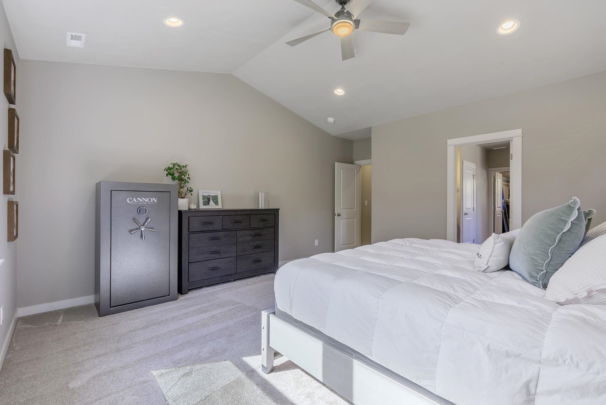 20025 N Mathias Ln - Photo 18