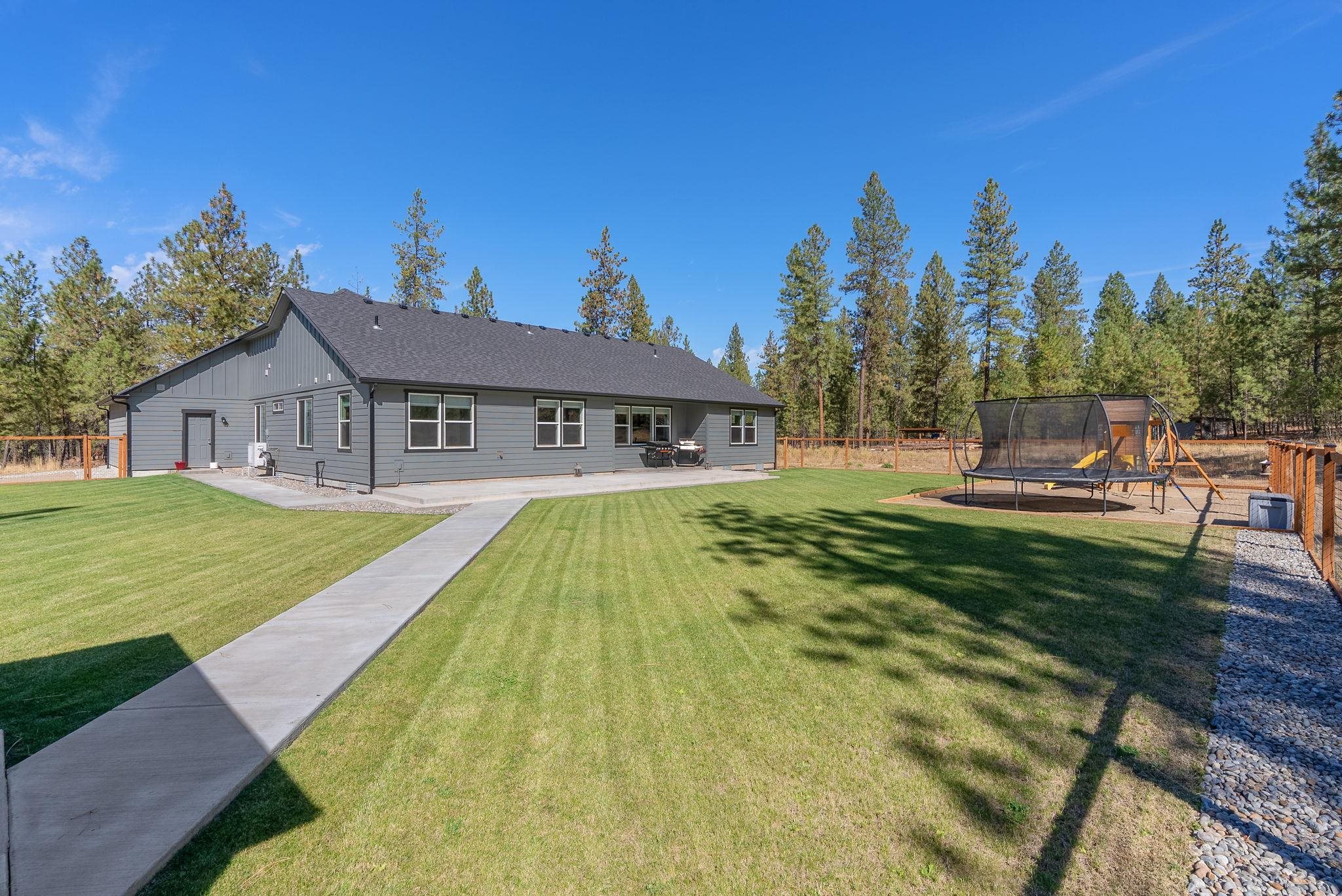 20025 N Mathias Ln - Photo 36
