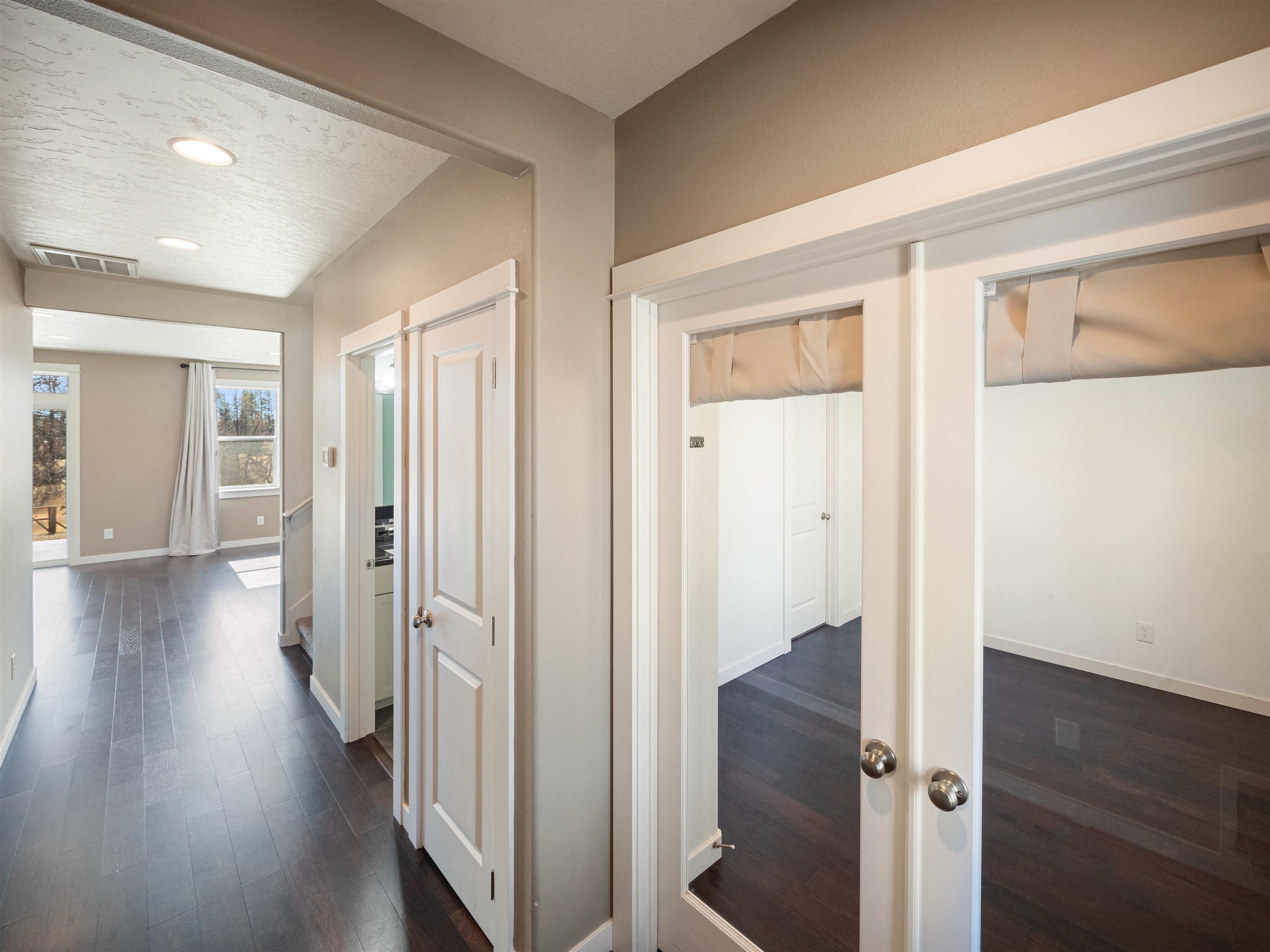 18215 W Genni Rock Ln - Photo 5