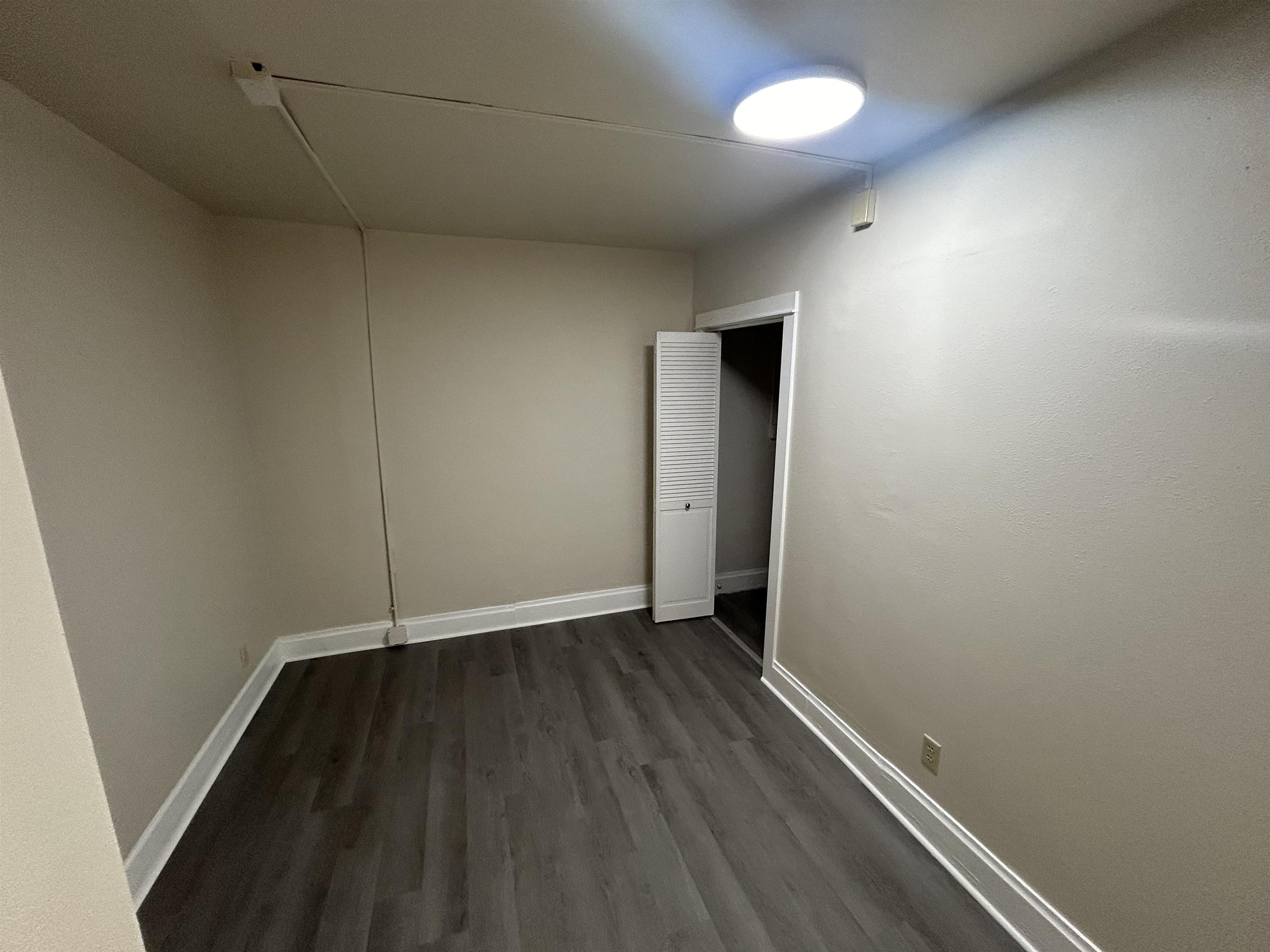 1428 W 10th Ave - Photo 17