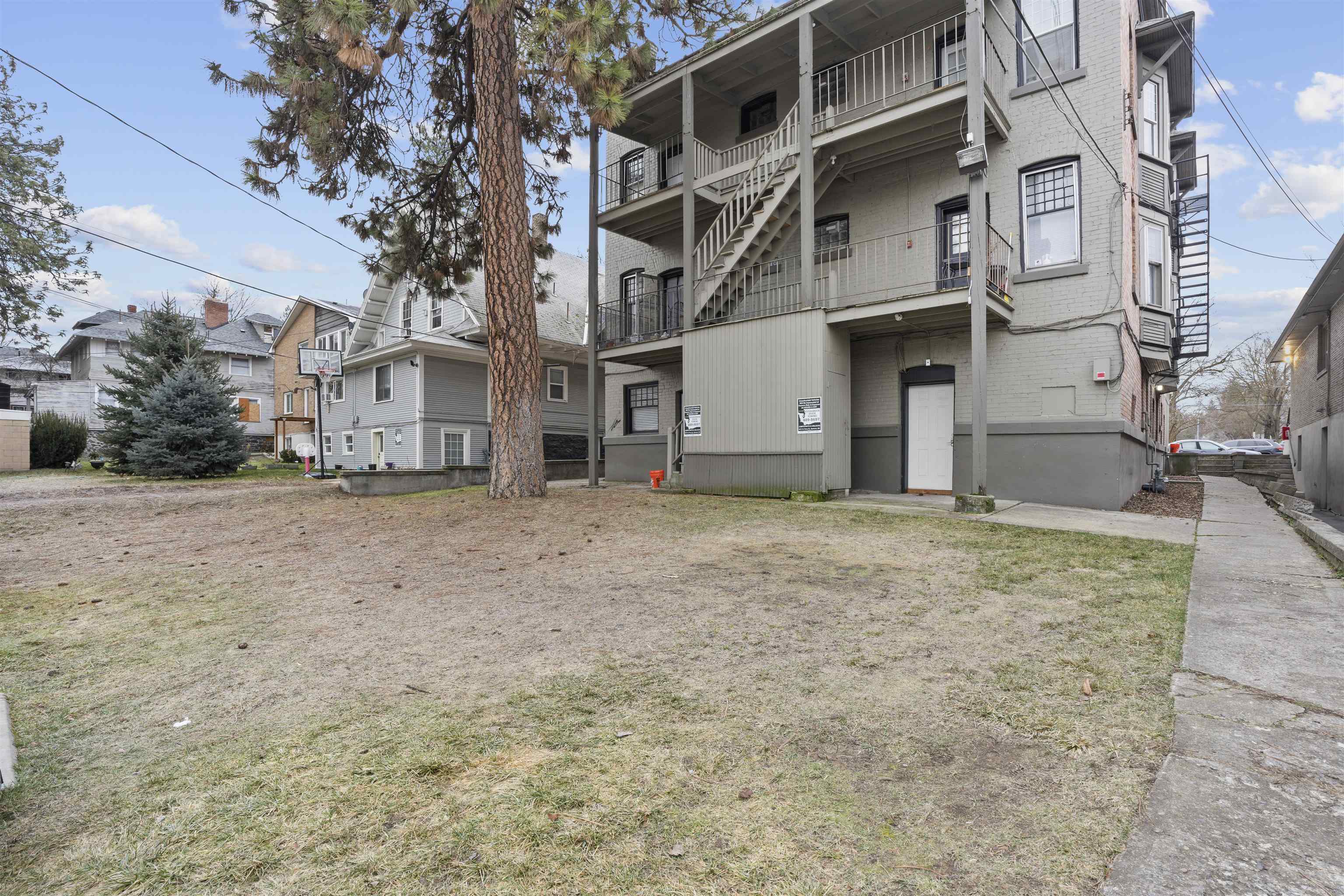 1428 W 10th Ave - Photo 7