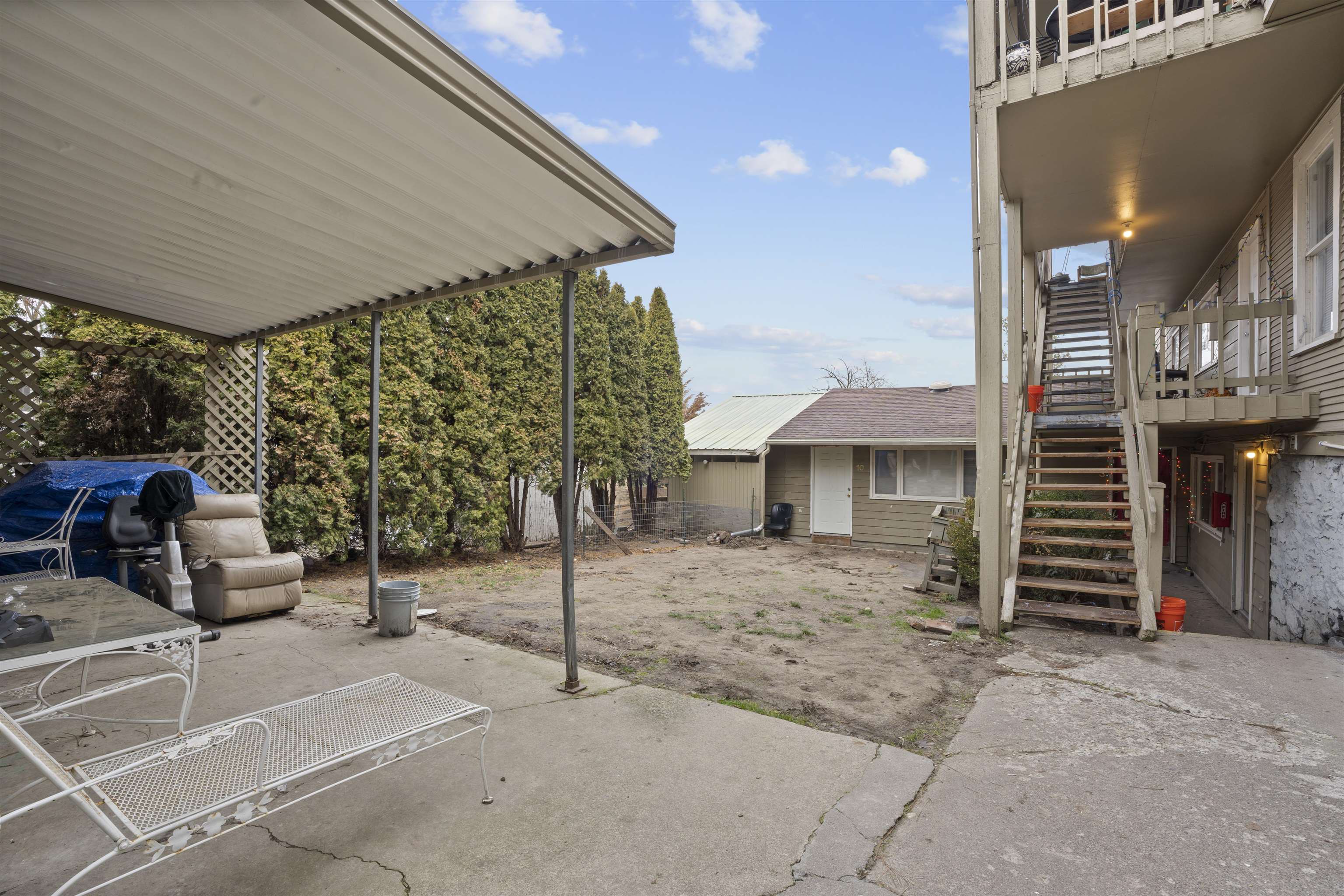 1818 W 8th Ave - Photo 10