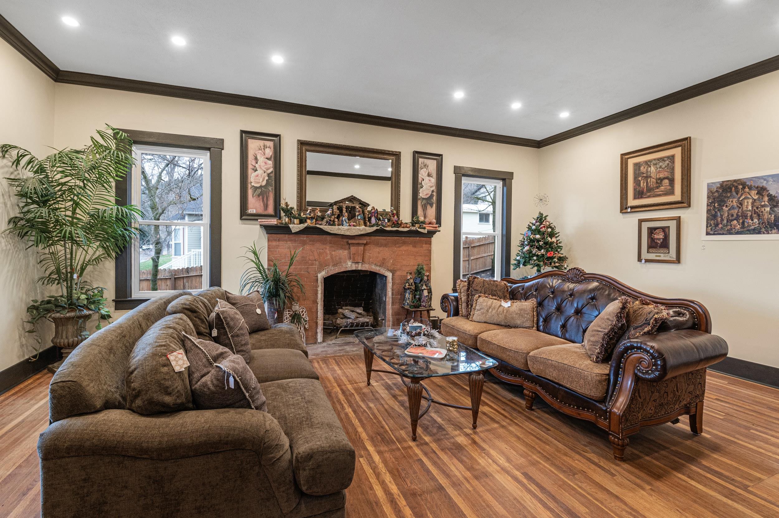 640 N Elm St - Photo 8
