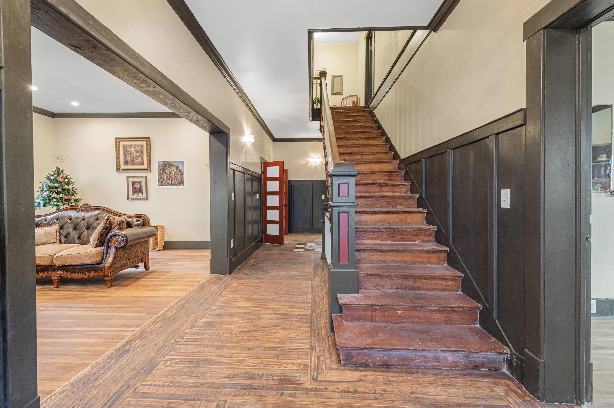 640 N Elm St - Photo 23
