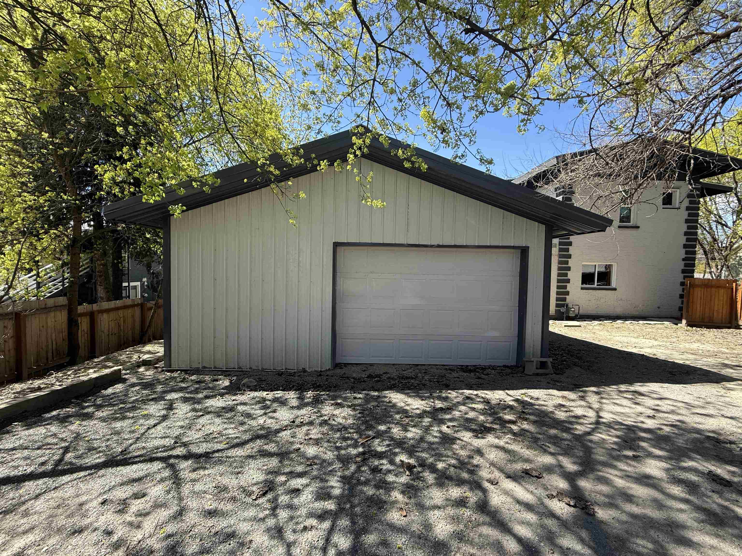640 N Elm St - Photo 41