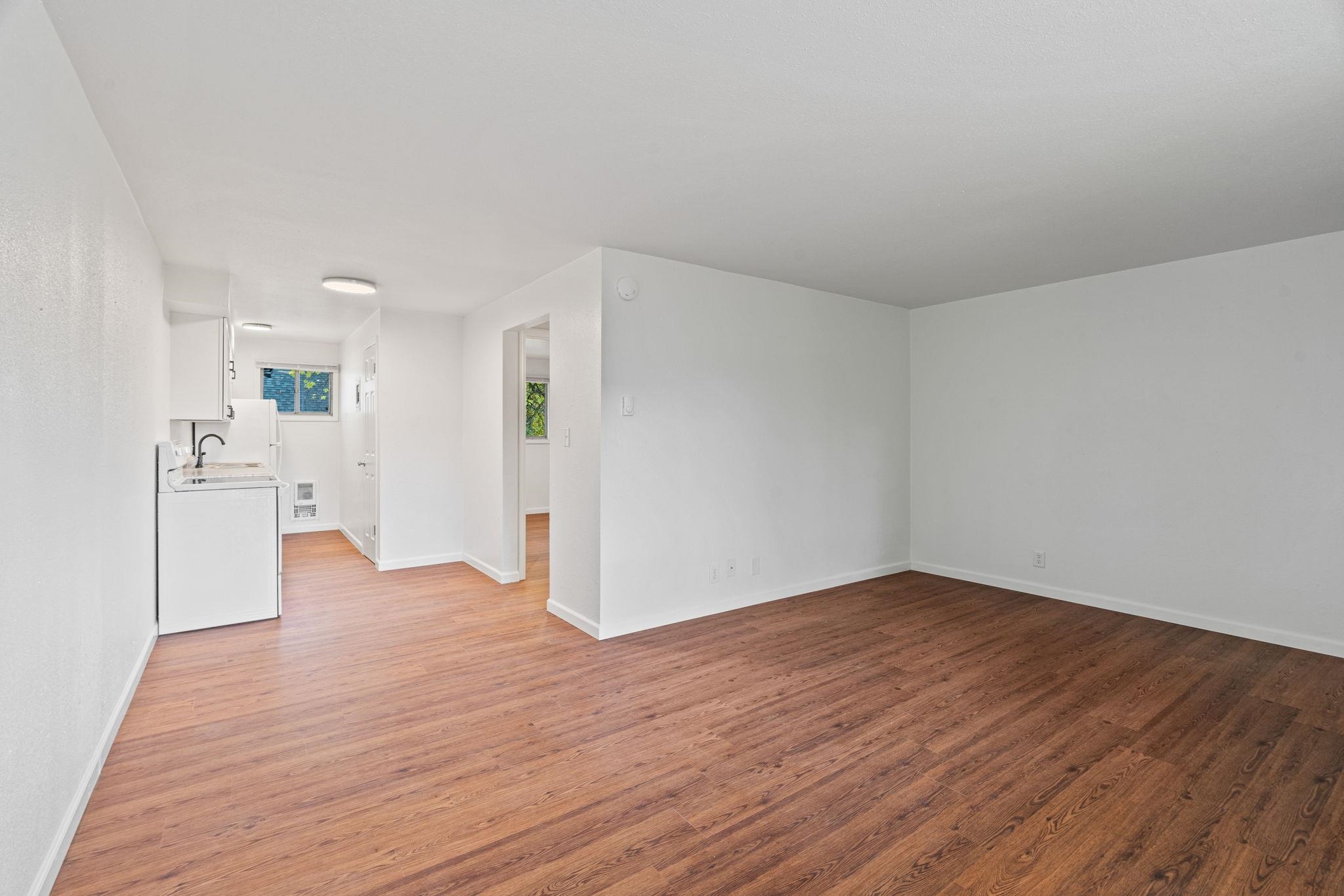 1627 W 7th Ave - Photo 11