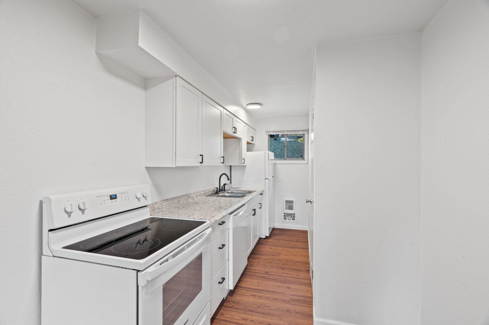 1627 W 7th Ave - Photo 14