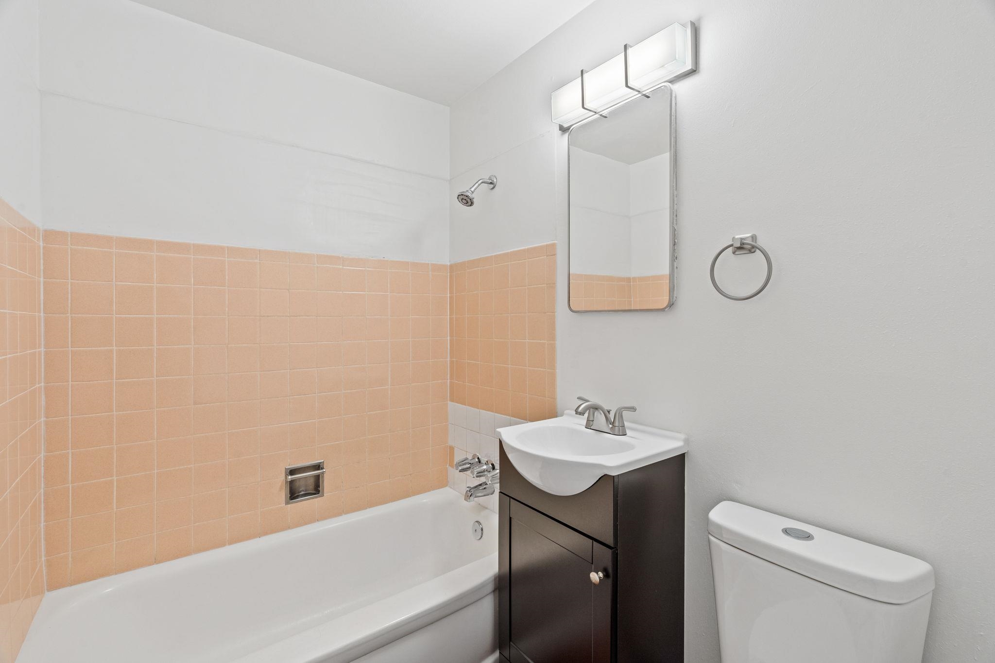 1627 W 7th Ave - Photo 19