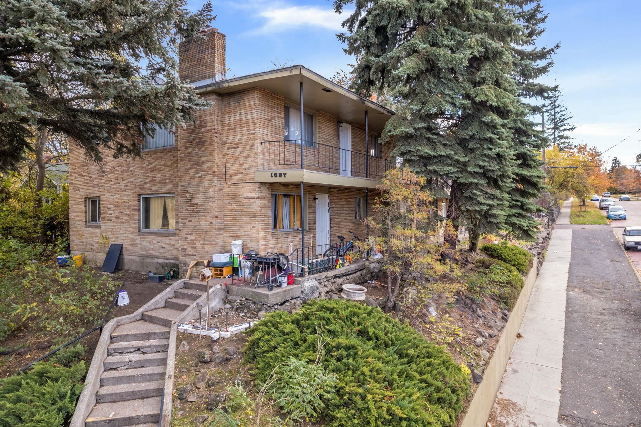1627 W 7th Ave - Photo 4