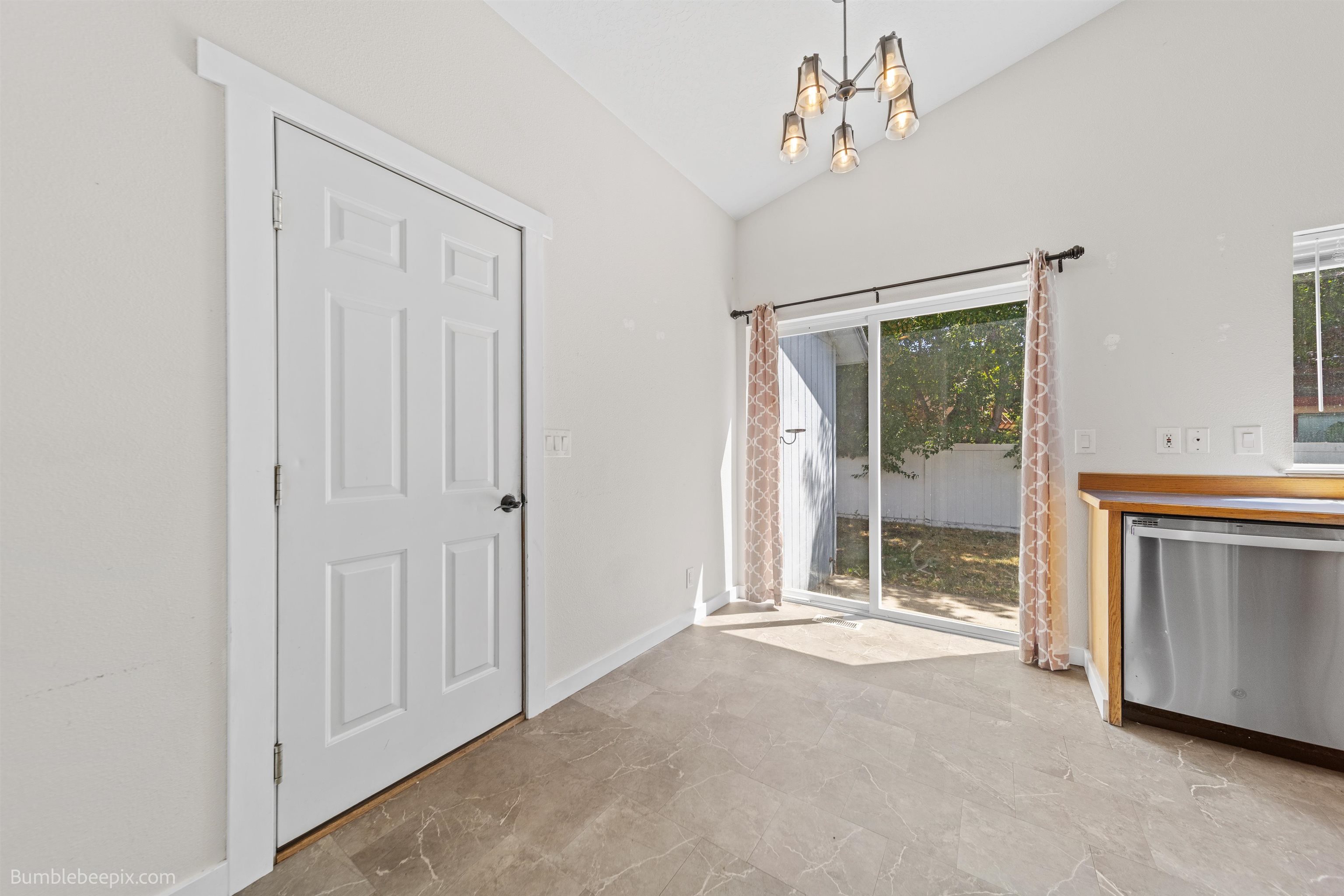 19322 E Flat Rock River Ln - Photo 8
