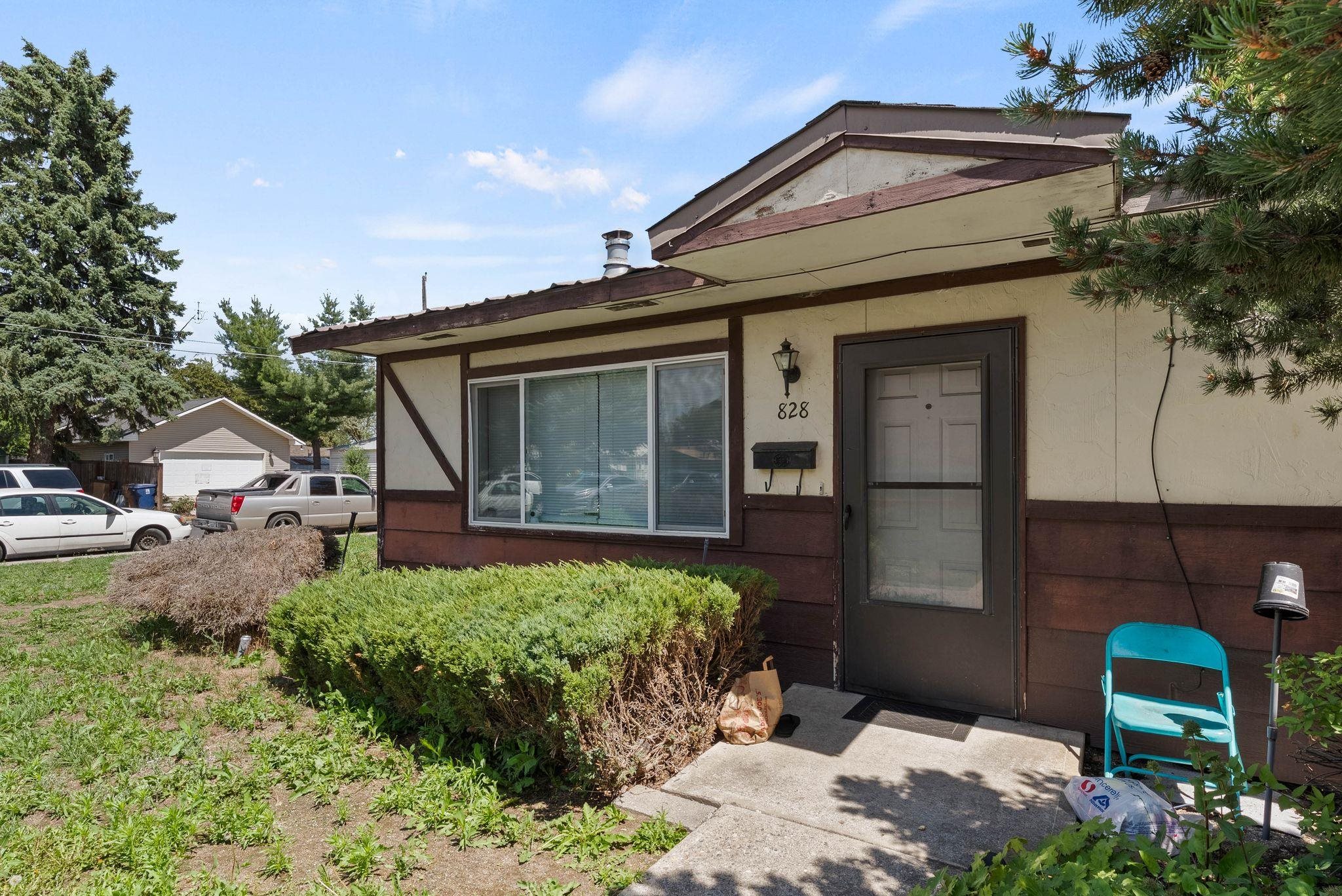 824-830 E North Ave - Photo 4