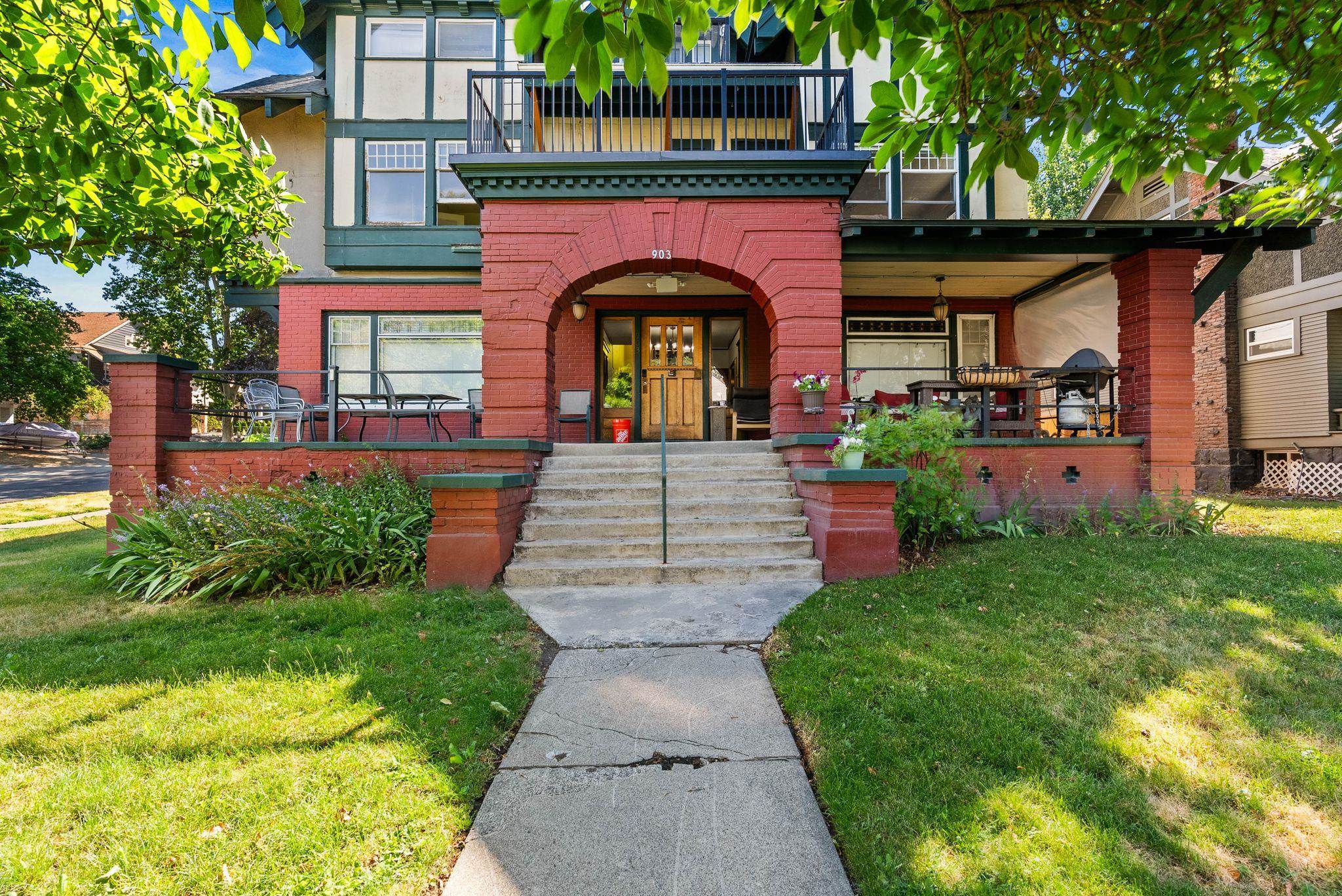 903 S Adams St - Photo 3