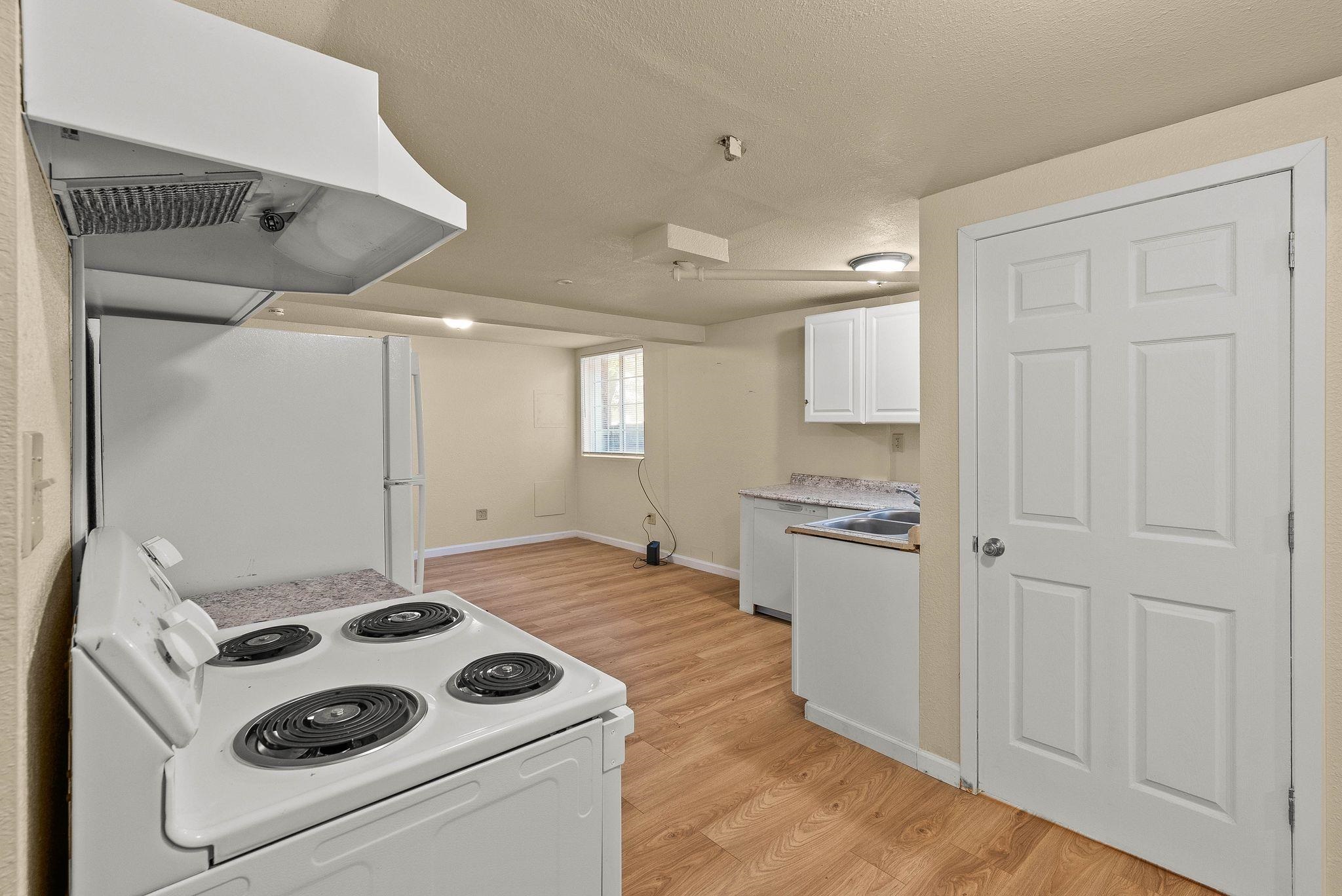 903 S Adams St - Photo 11
