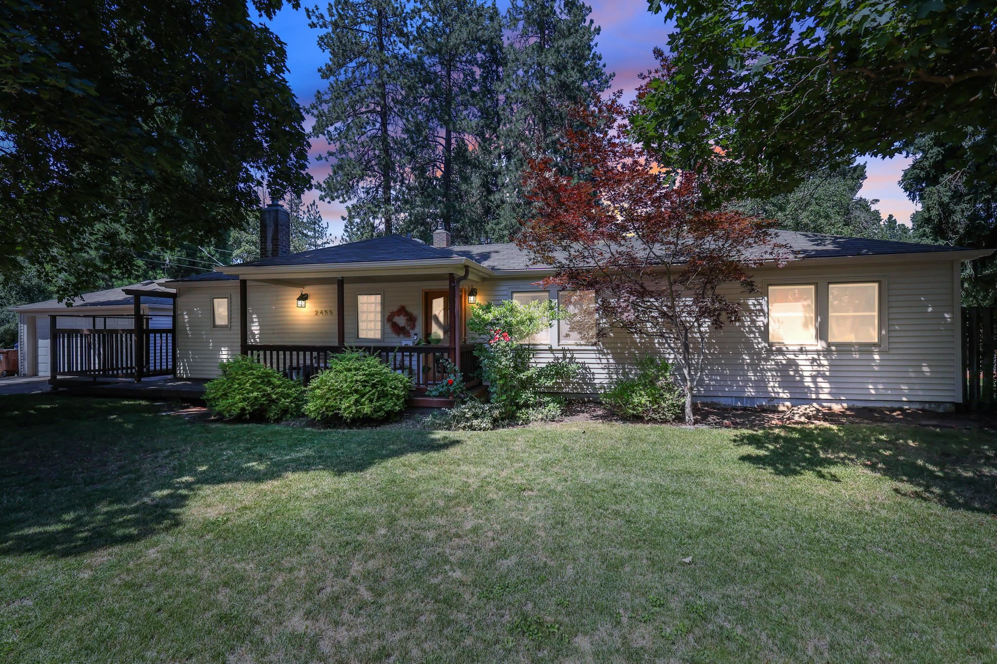 2433 E Girard Pl - Photo 1