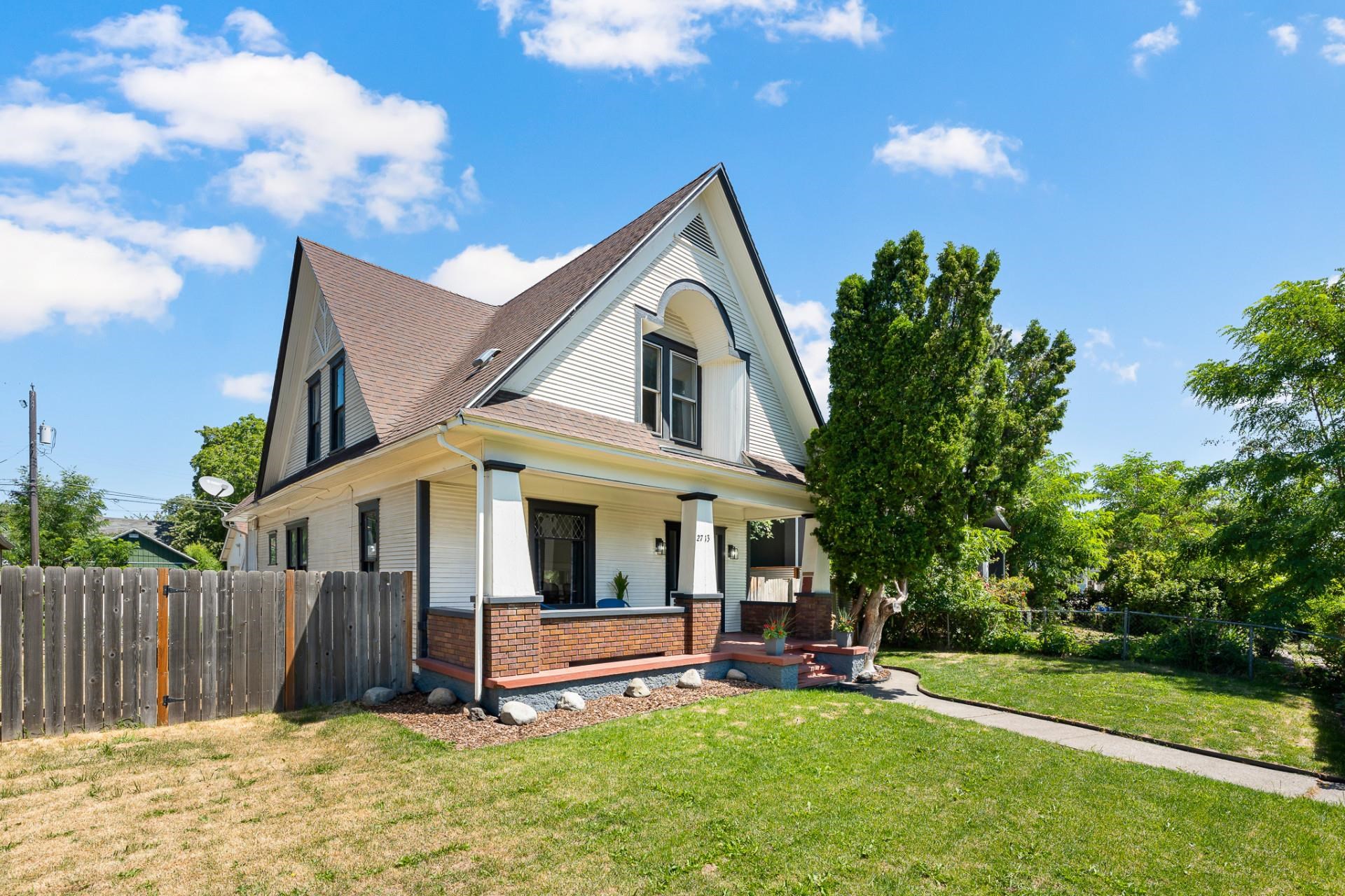 2713 E 5th Ave - Photo 3