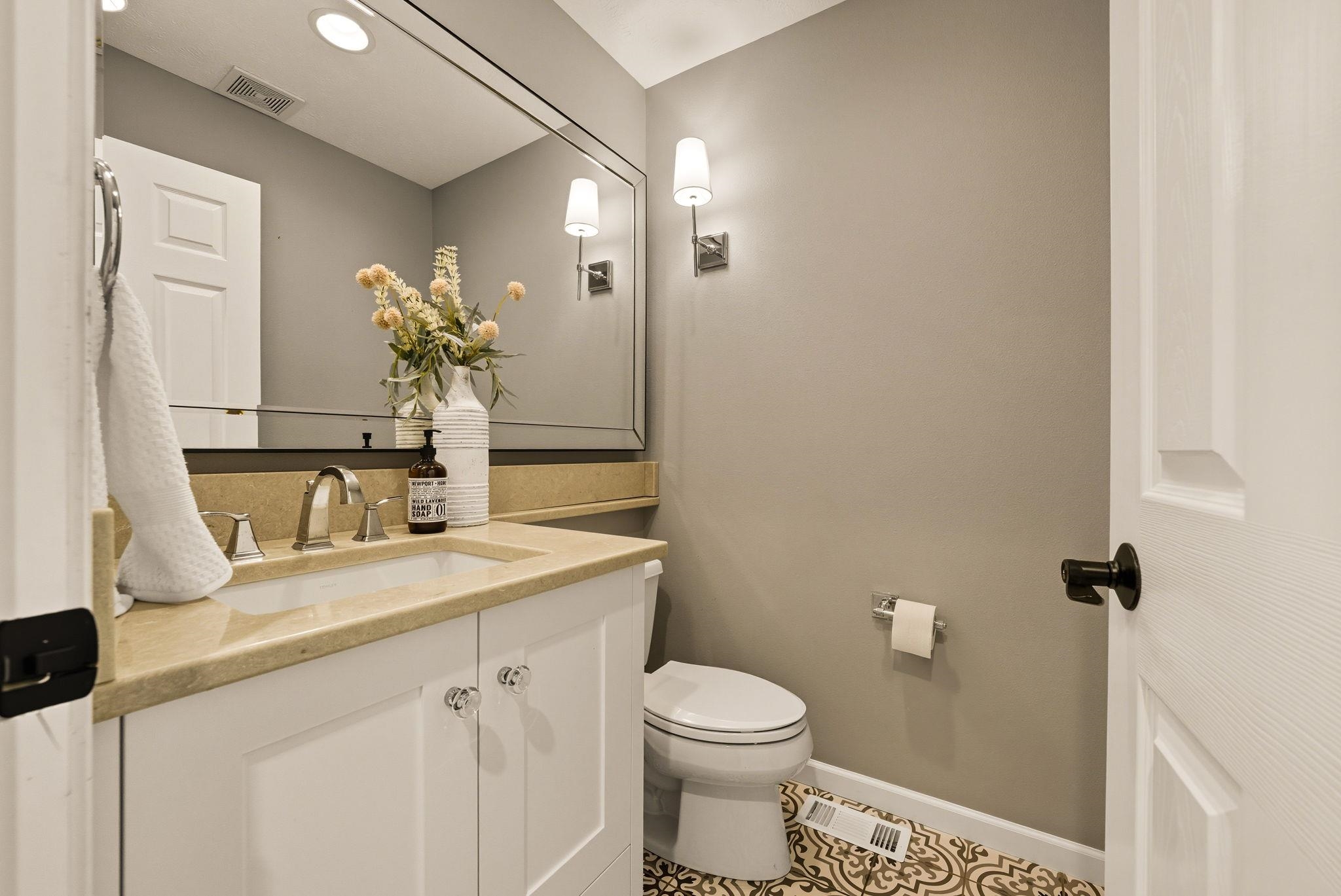 5203 S Hogan Ct - Photo 19