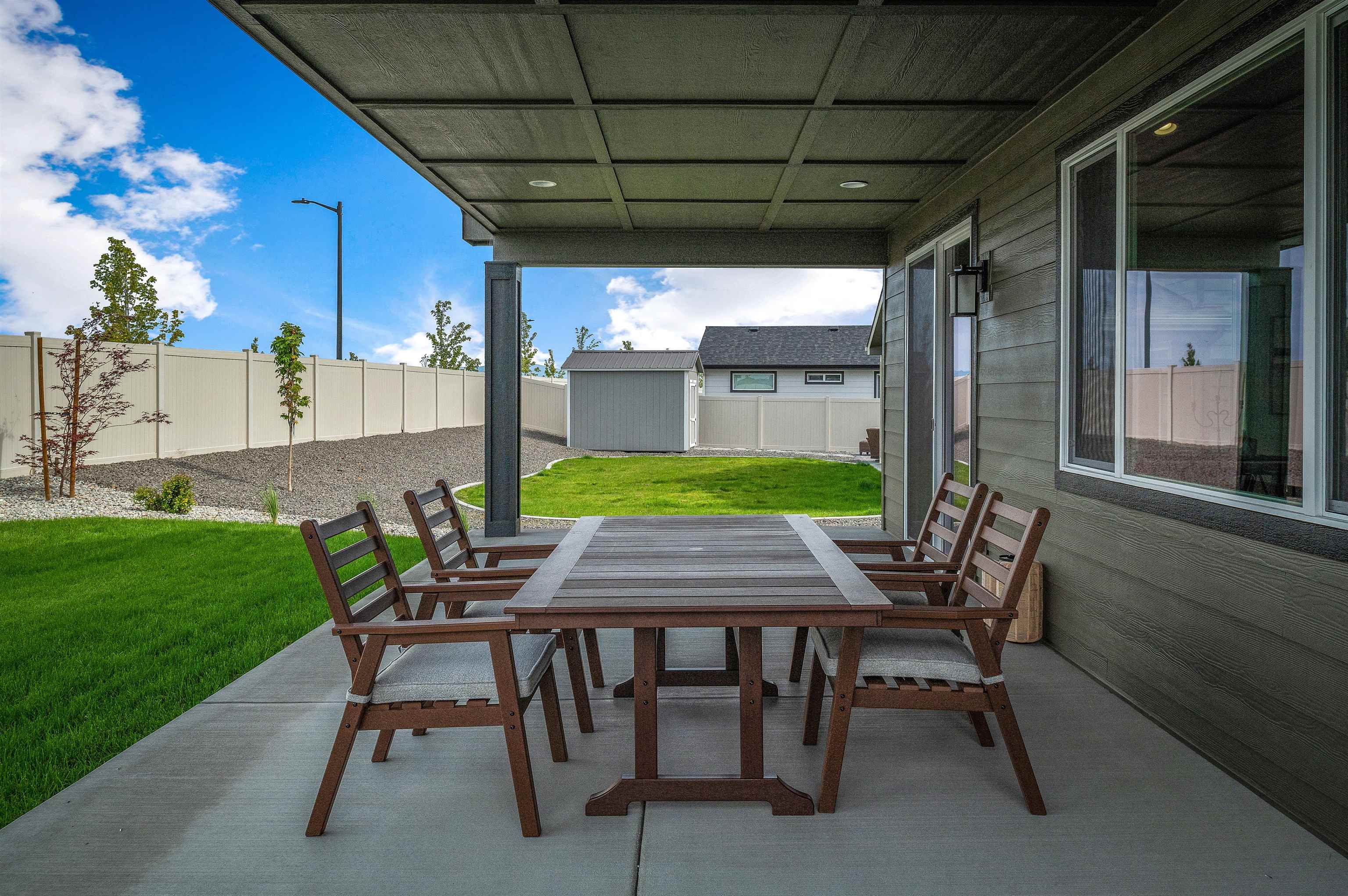 12157 N Montfort Ave - Photo 5