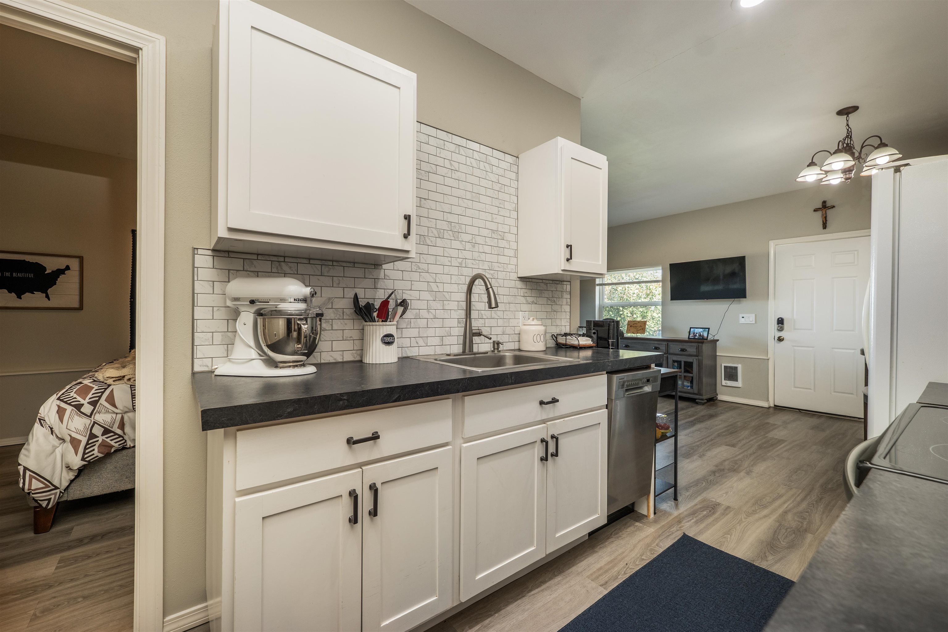 21411 N Spotted Rd - Photo 31