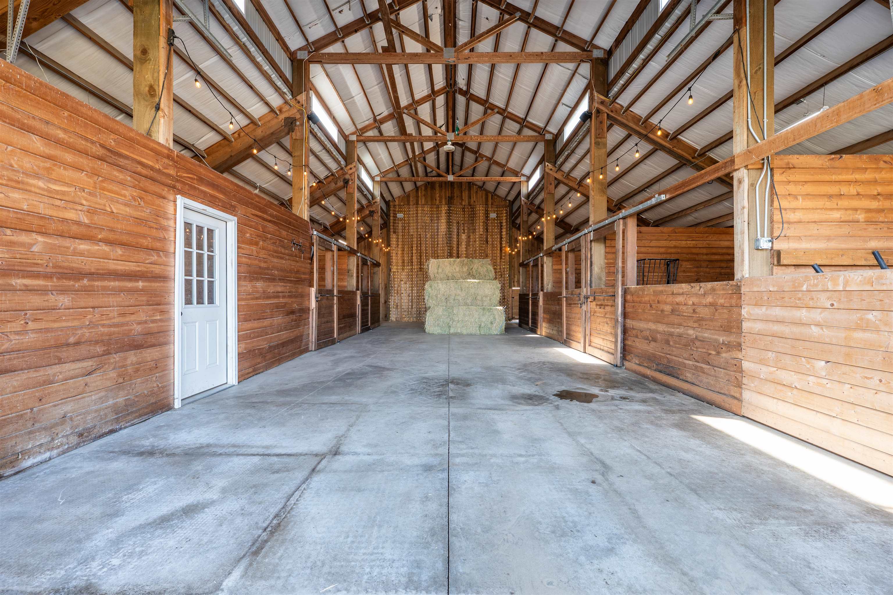 21411 N Spotted Rd - Photo 44