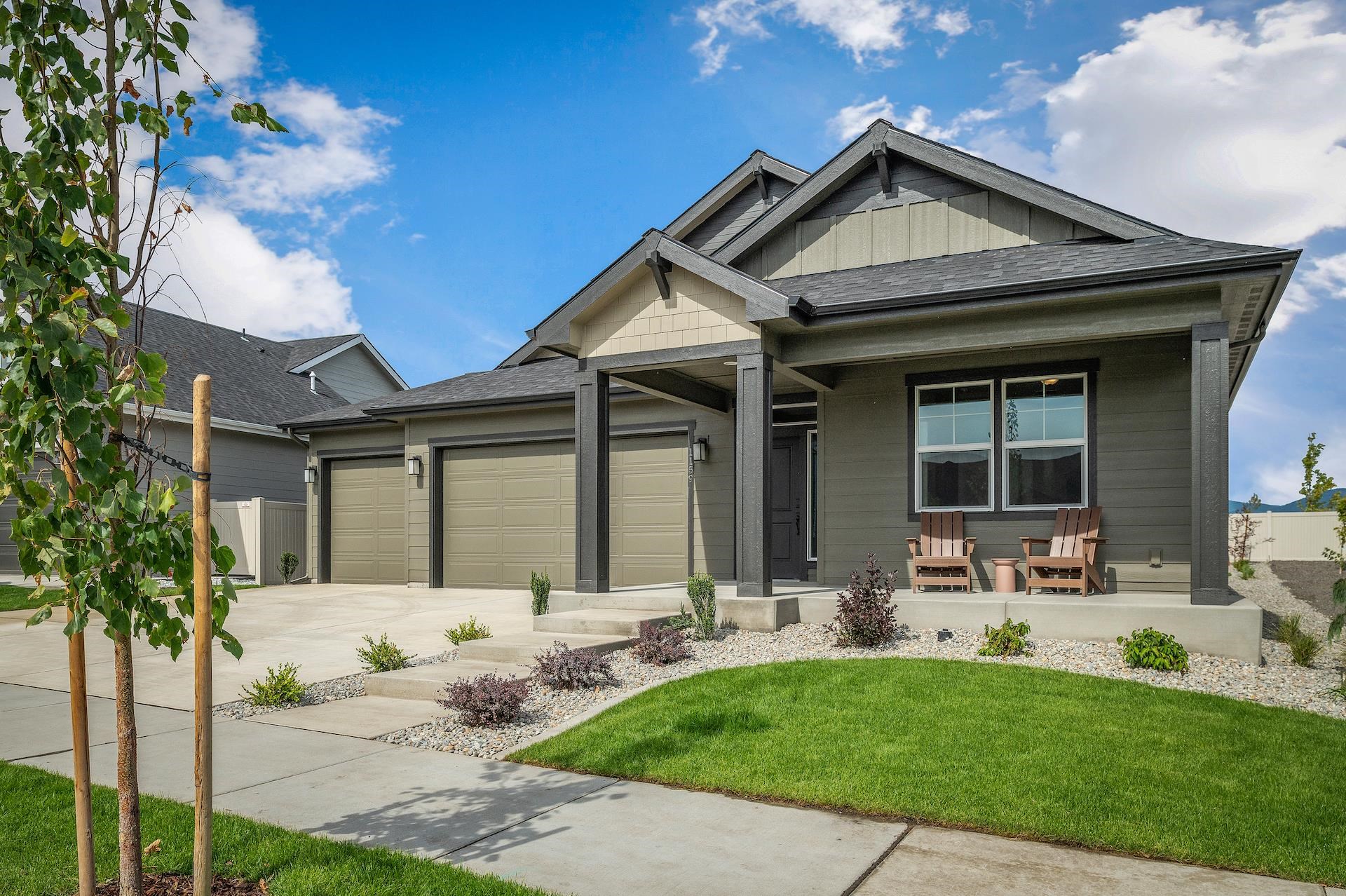 12157 N Montfort Ave - Photo 1