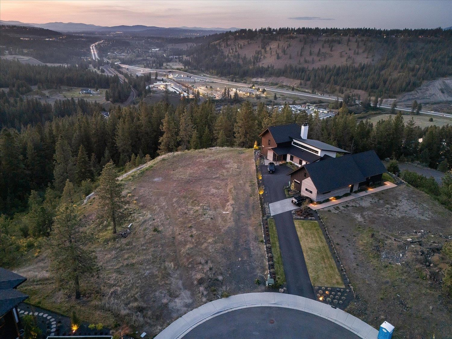 5204 S Falcon Point Ct - Photo 17