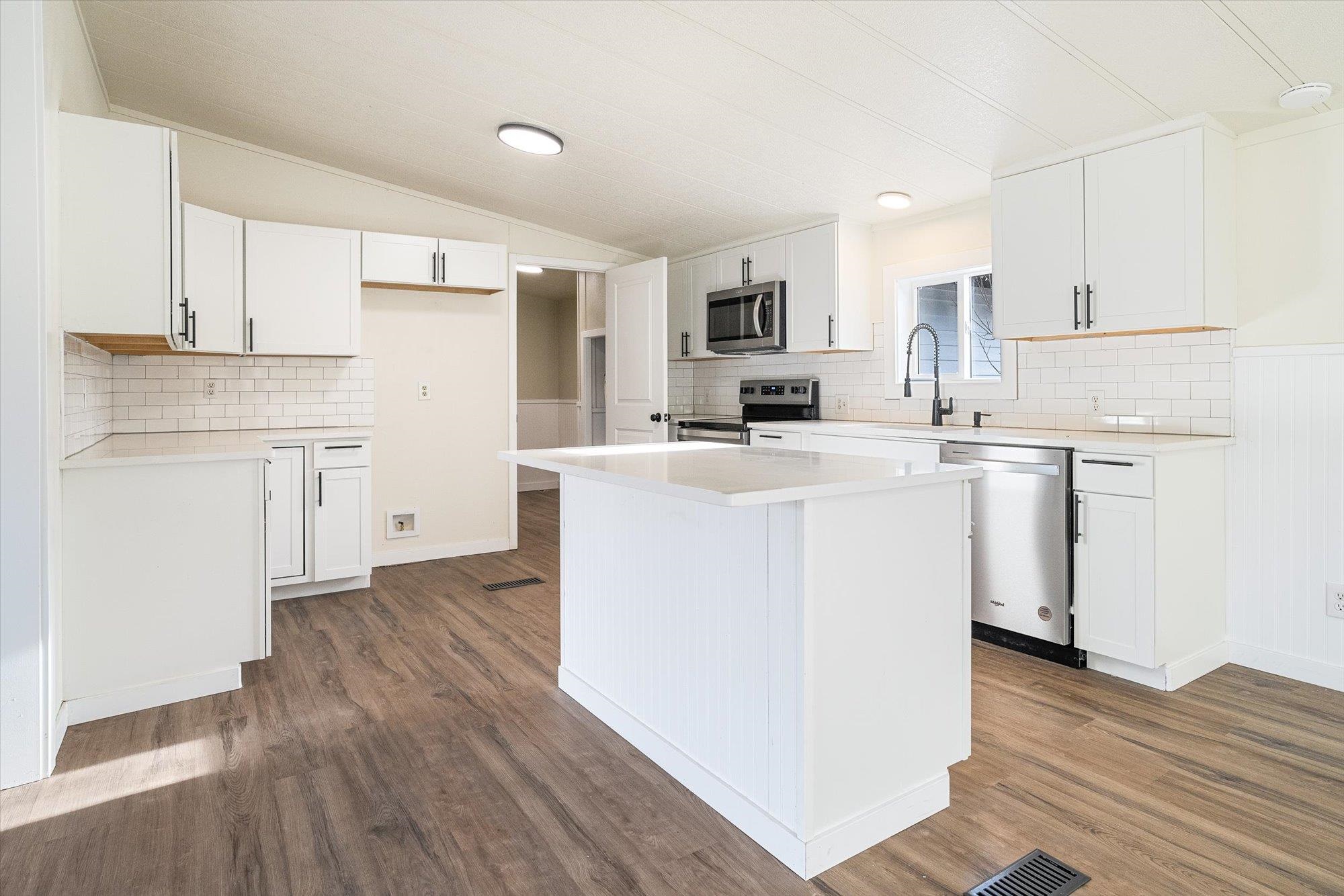 36015 N MILAN-ELK Rd - Photo 4