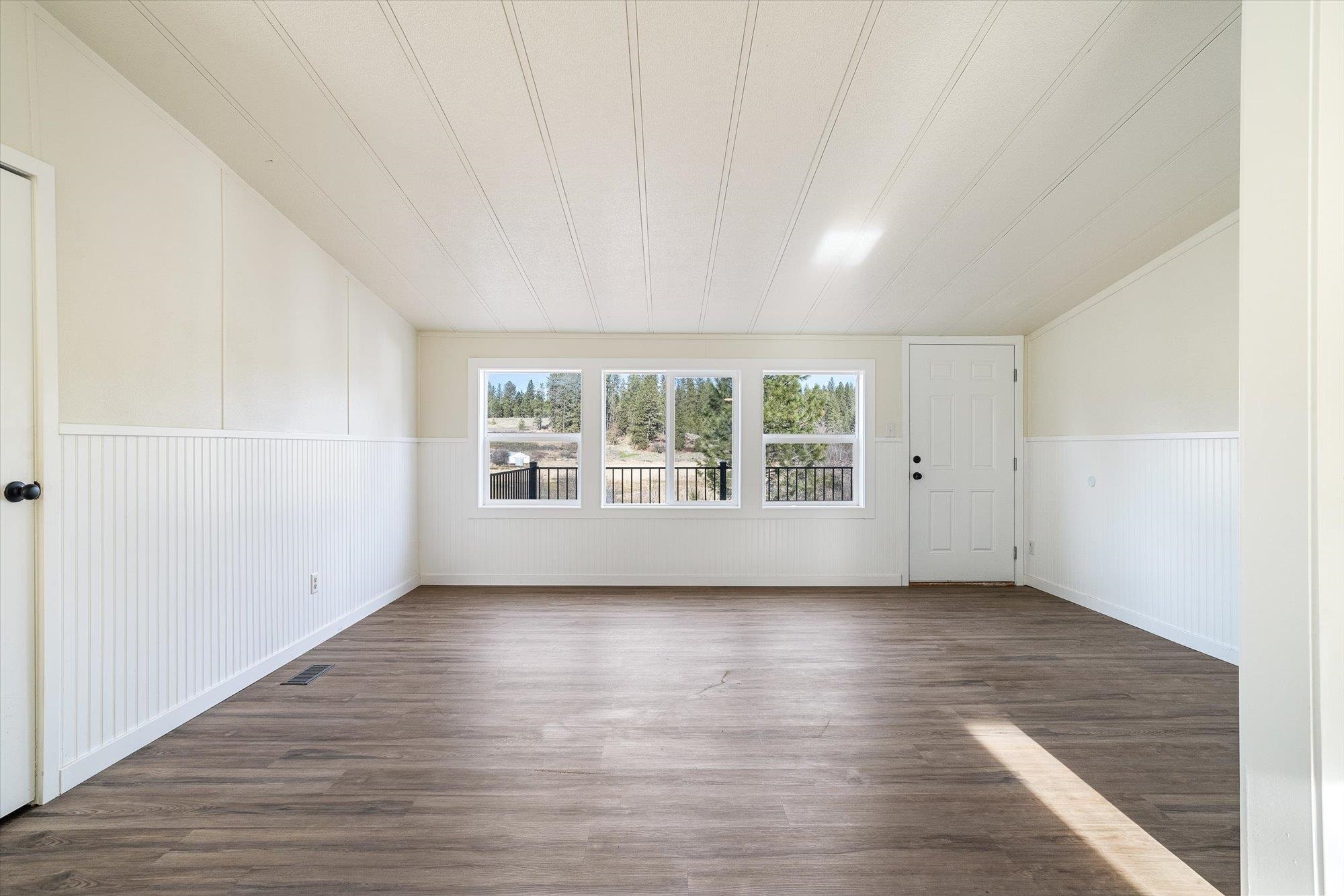 36015 N MILAN-ELK Rd - Photo 13