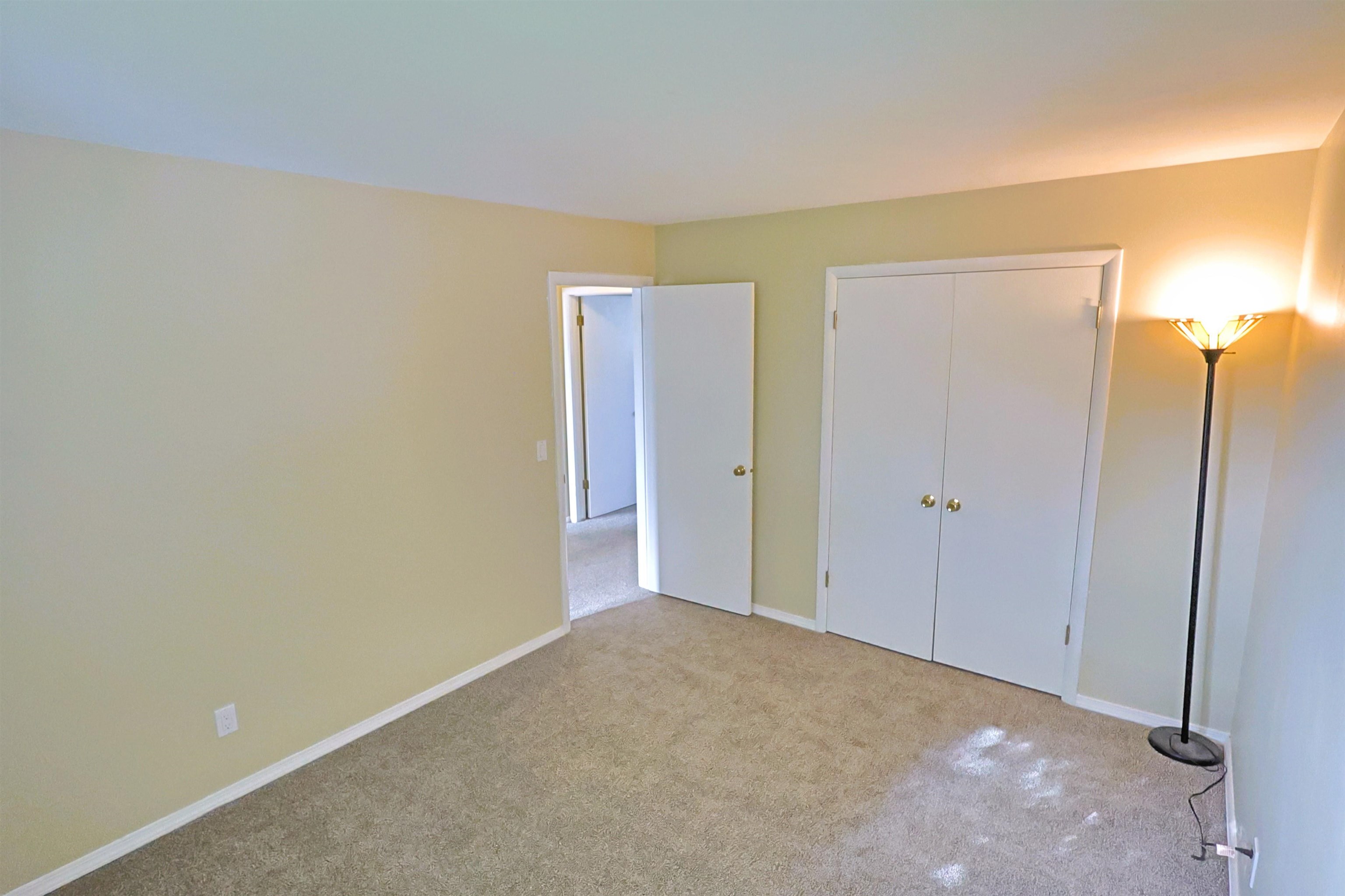 250 N RAYMOND Rd - Photo 23