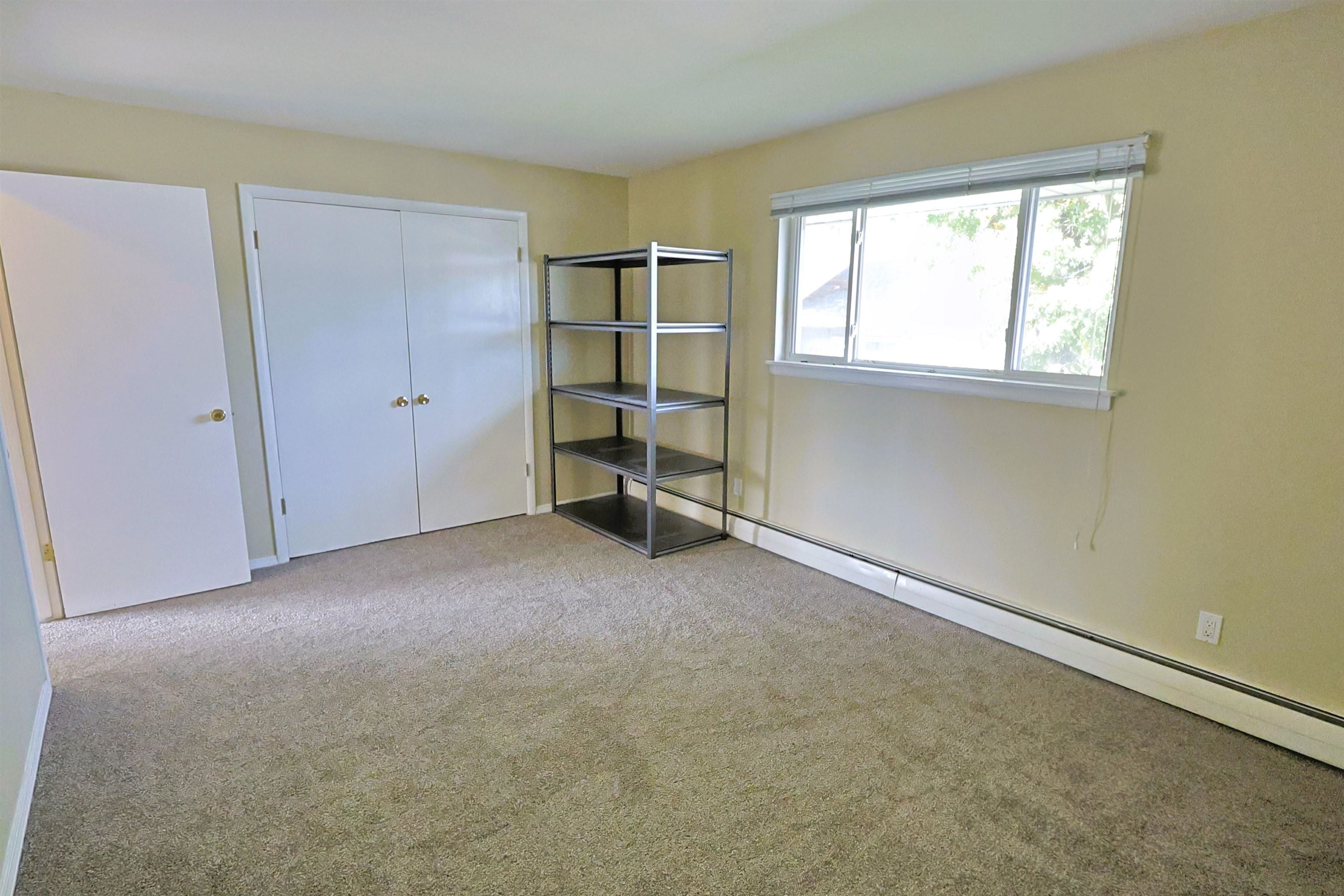 250 N RAYMOND Rd - Photo 19