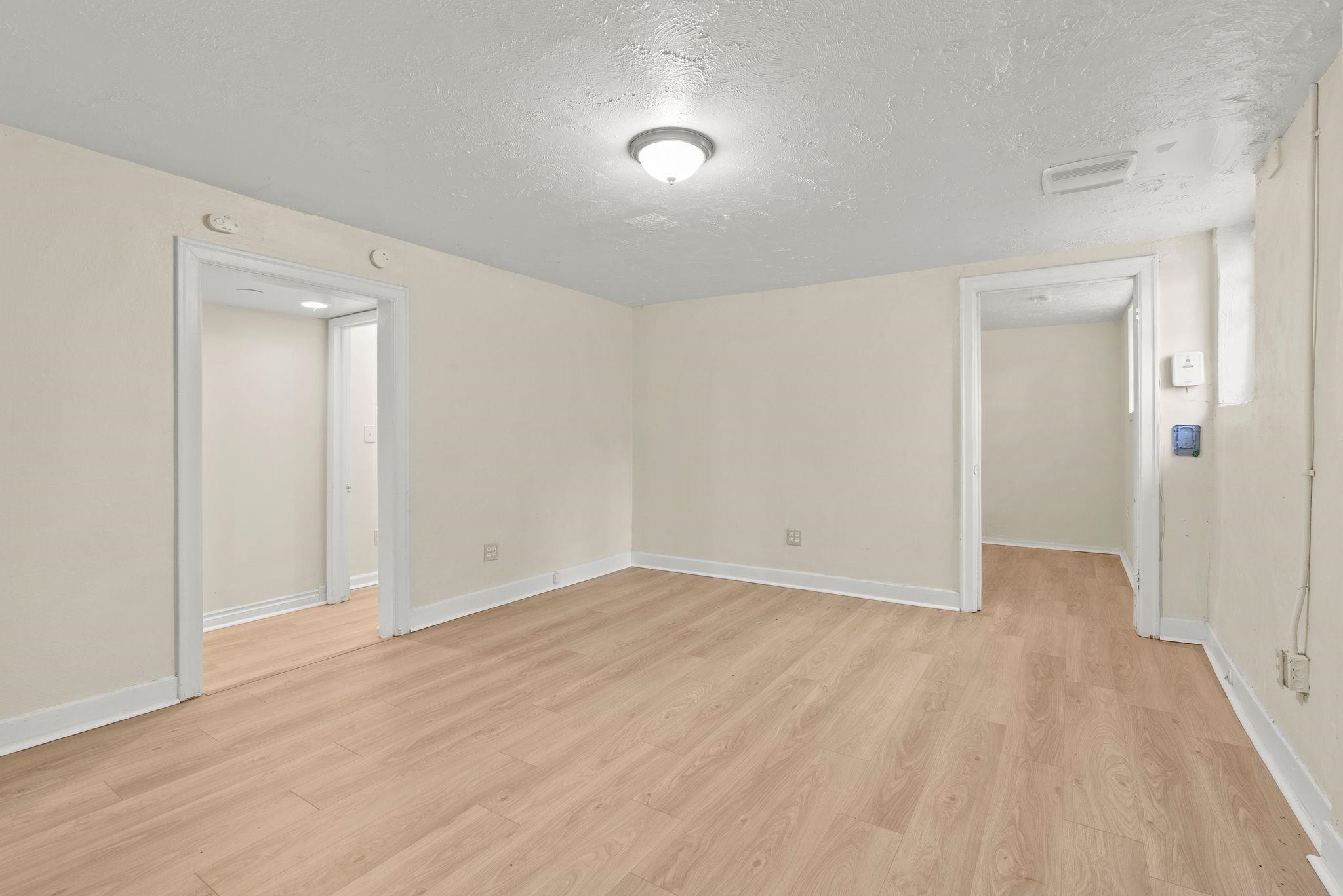 1828 W 9th Ave - Photo 4