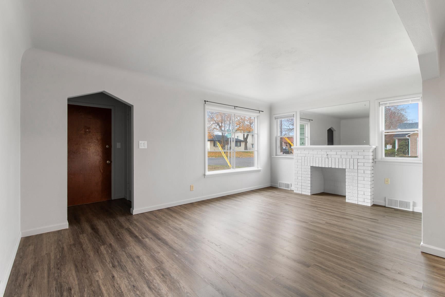 3928 N Cedar St - Photo 3