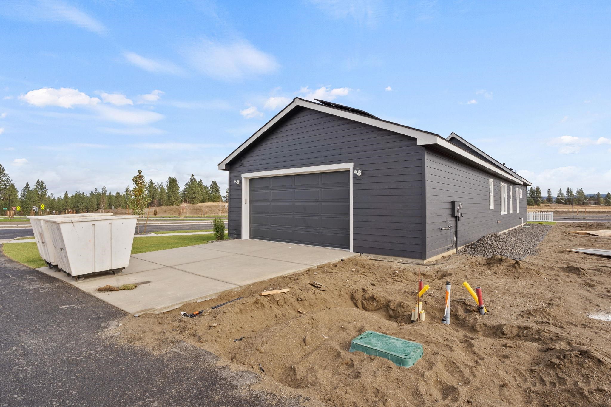 12169 N Dupont Dr - Photo 3