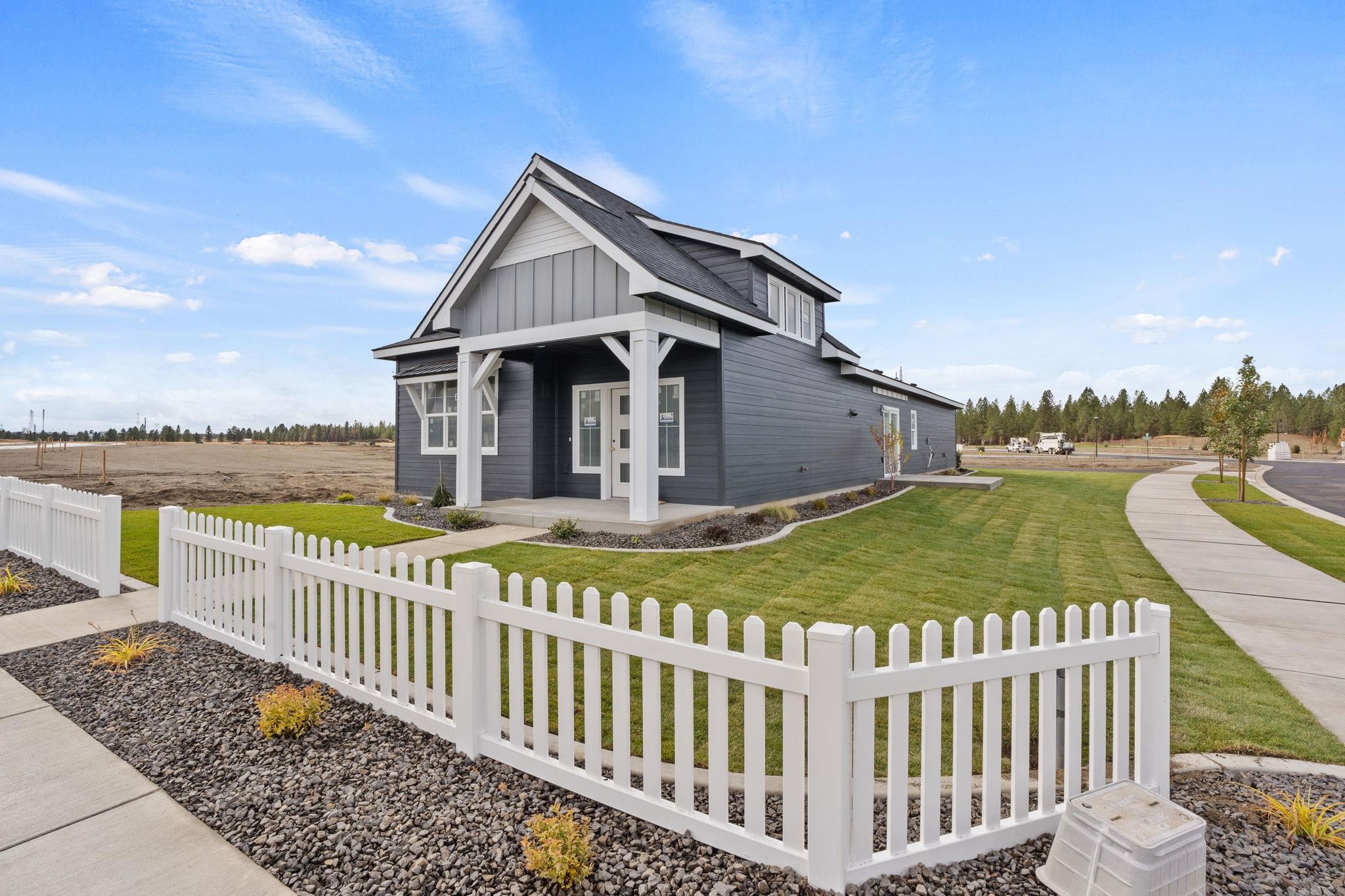 12169 N Dupont Dr - Photo 4