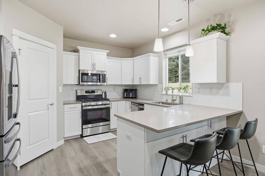 2046 W Parkway Ct - Photo 12