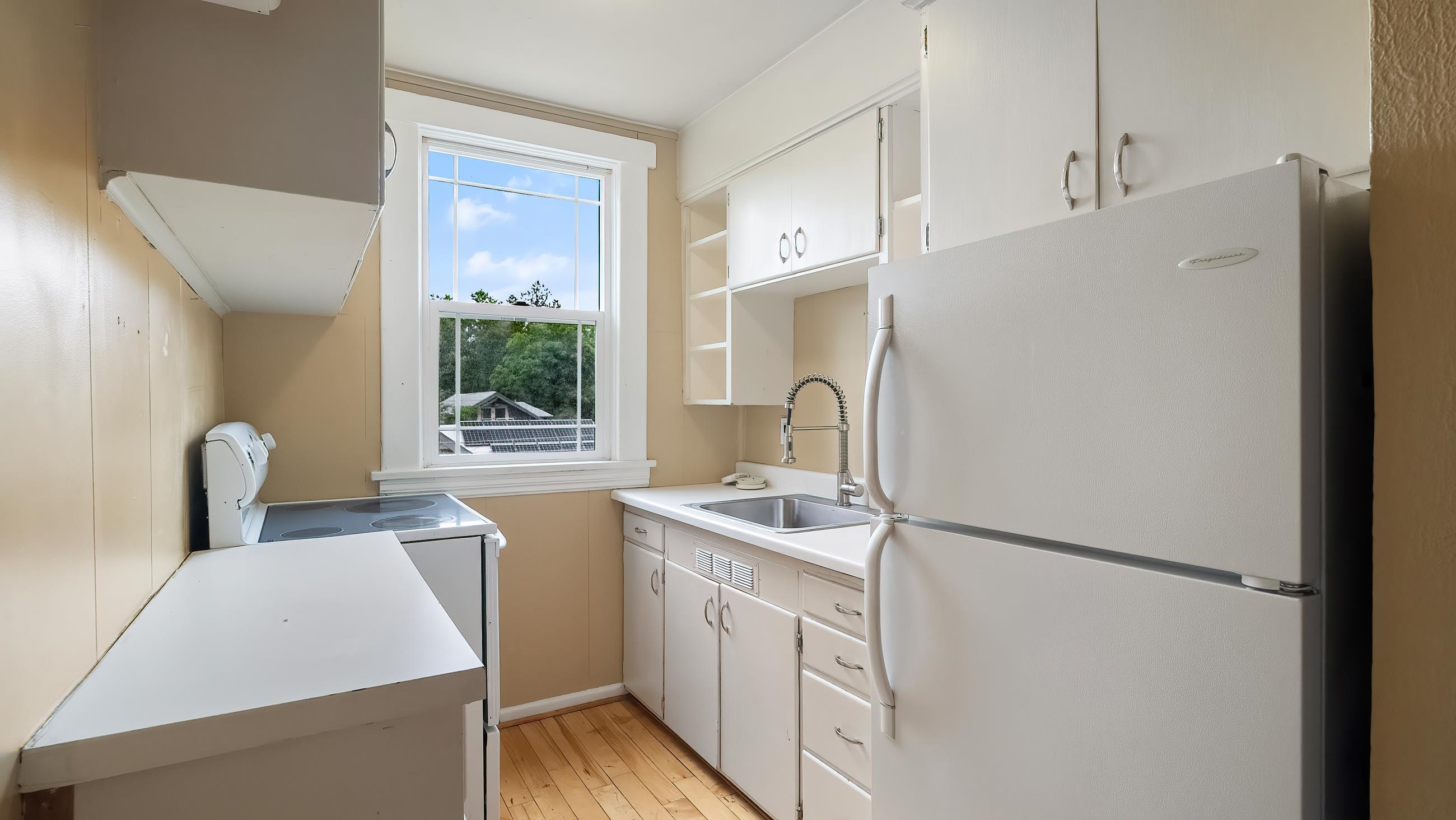 1130 W 11th Ave - Photo 17