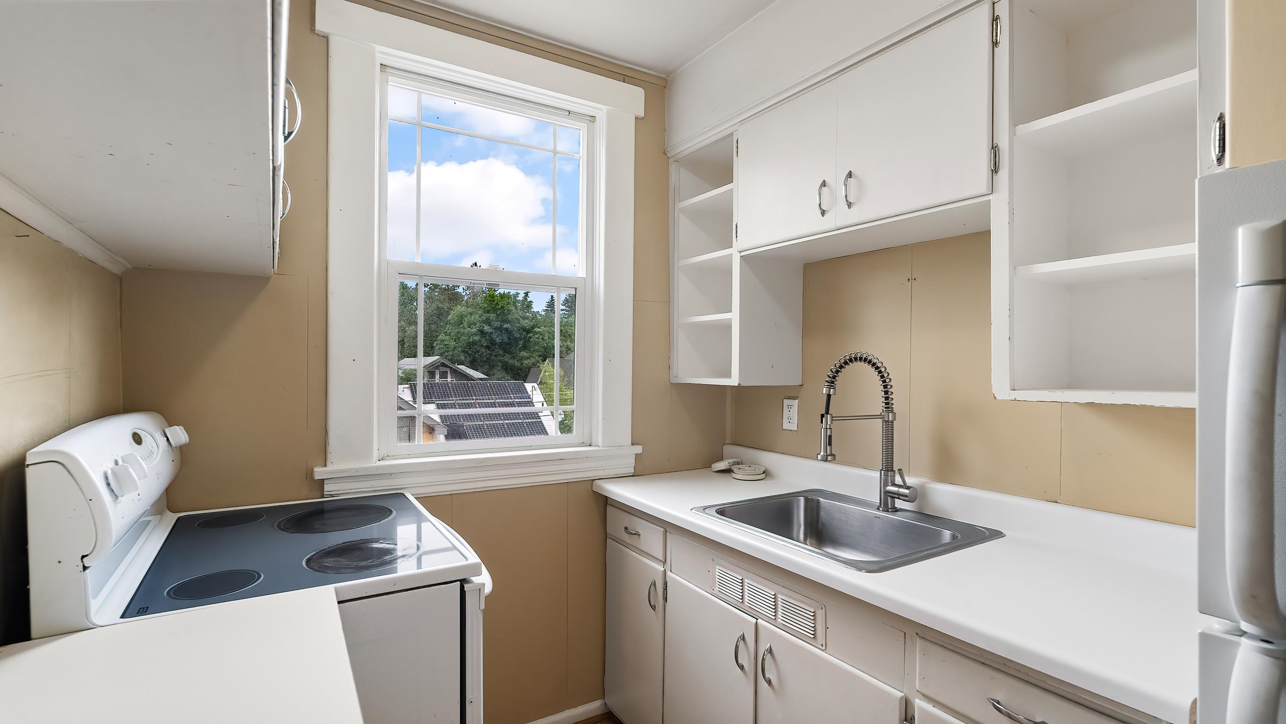 1130 W 11th Ave - Photo 18