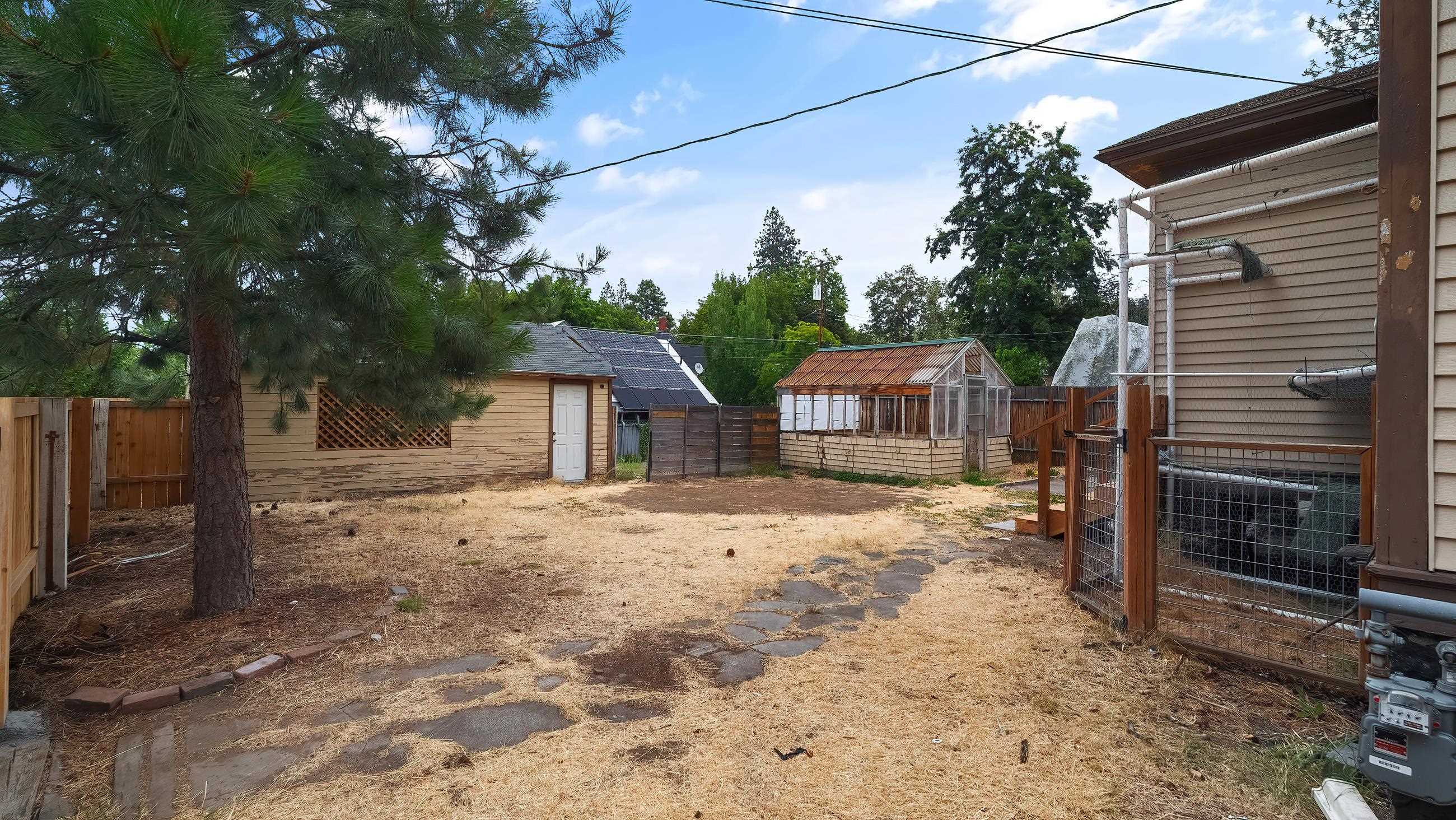 1130 W 11th Ave - Photo 21