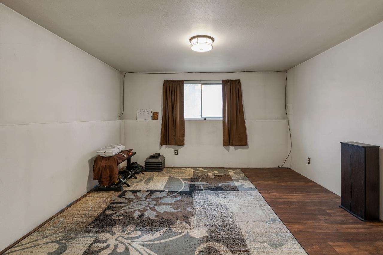 11316 E GRACE Ave - Photo 10
