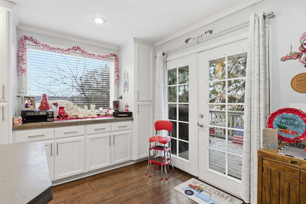 2211 N Houk Rd - Photo 23