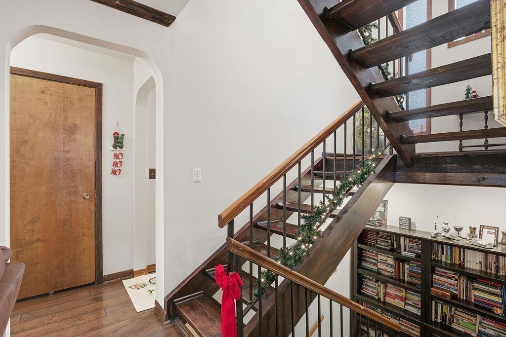 2211 N Houk Rd - Photo 27