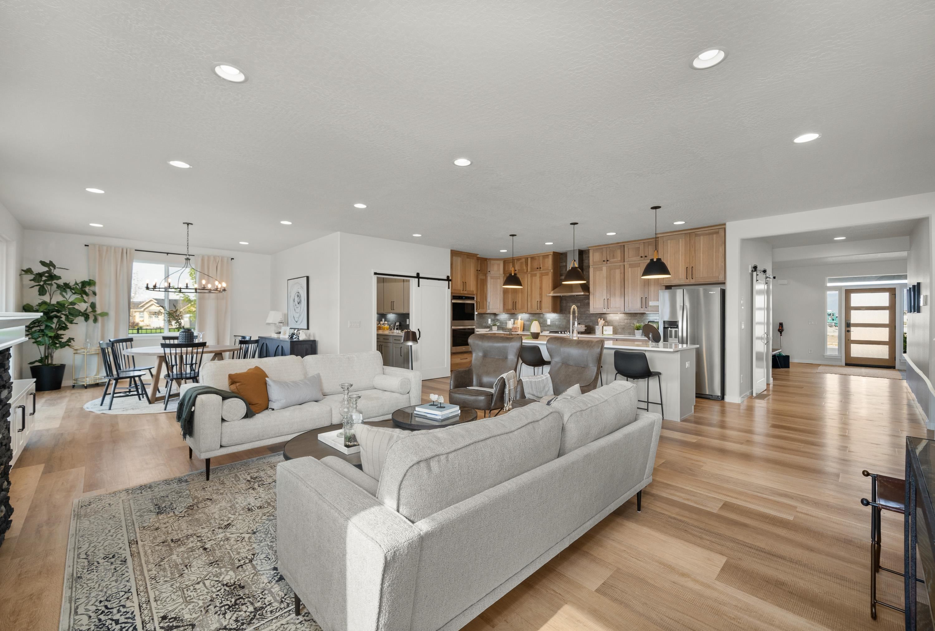 12145 N Montfort Ave - Photo 10