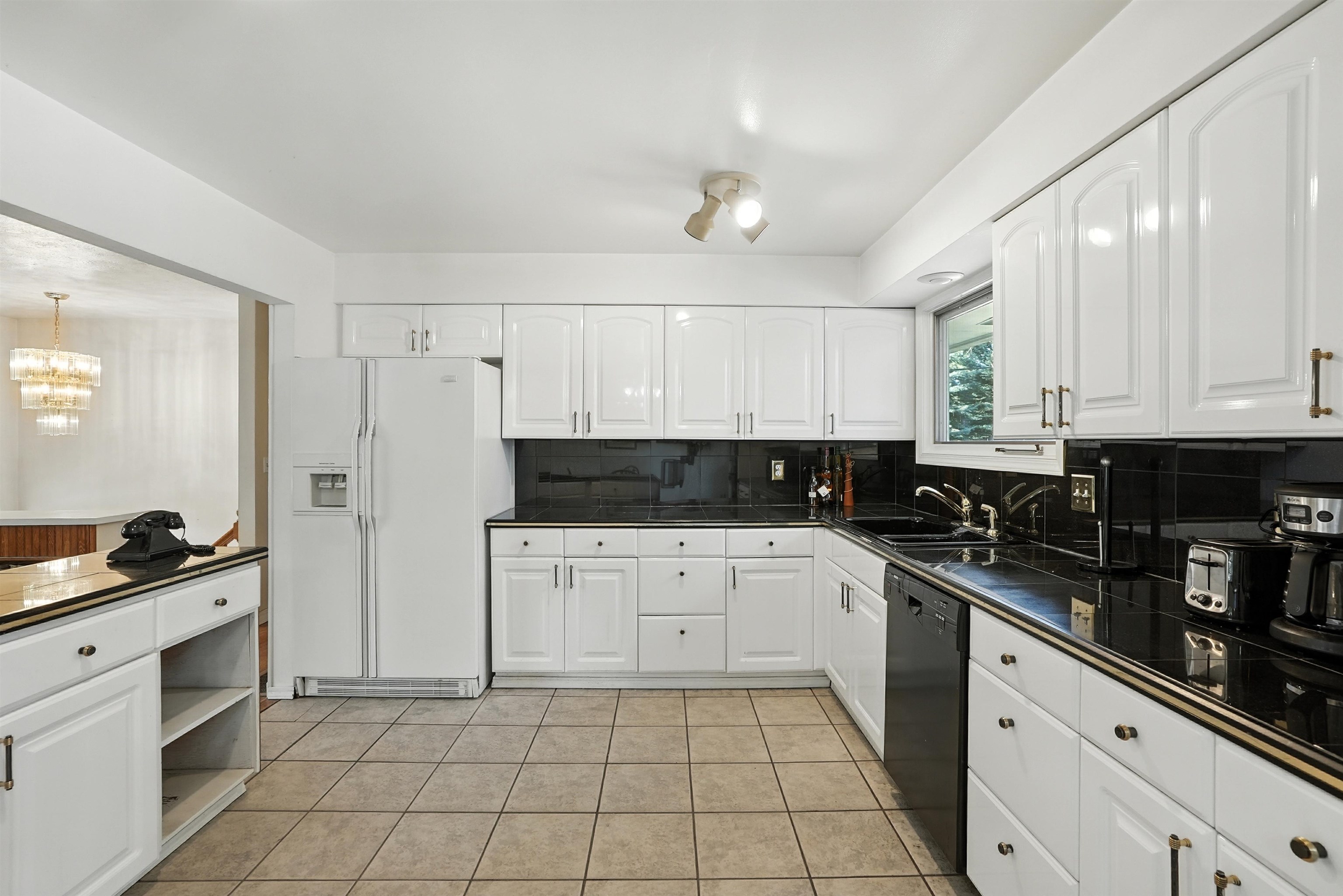 1206 W camden Rd - Photo 5