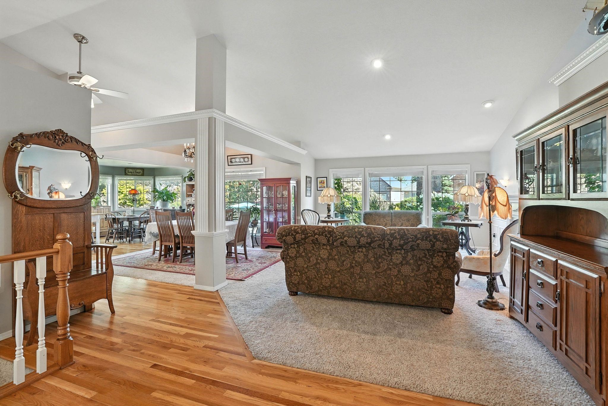 6908 N East Bluff Ct - Photo 3