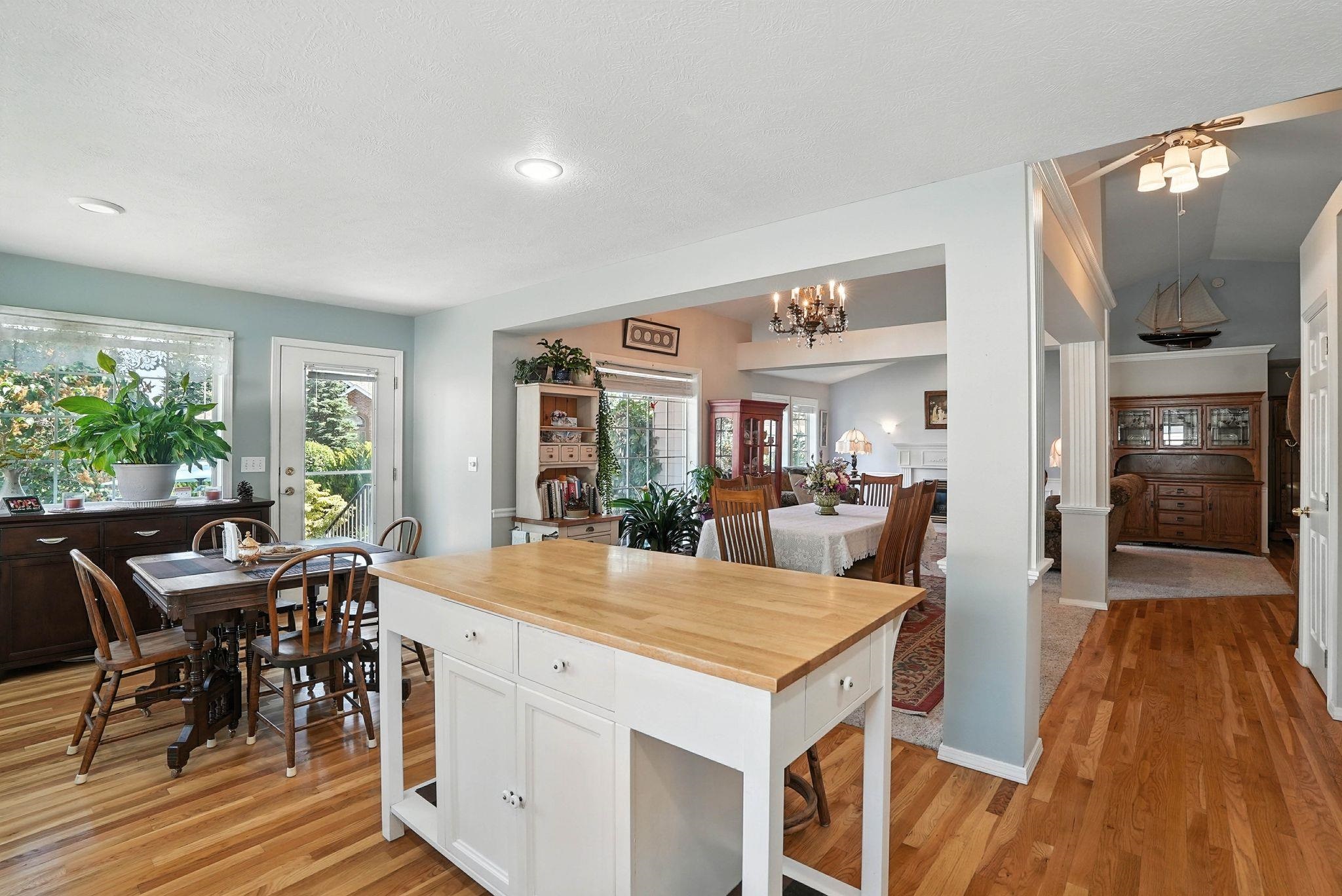 6908 N East Bluff Ct - Photo 12