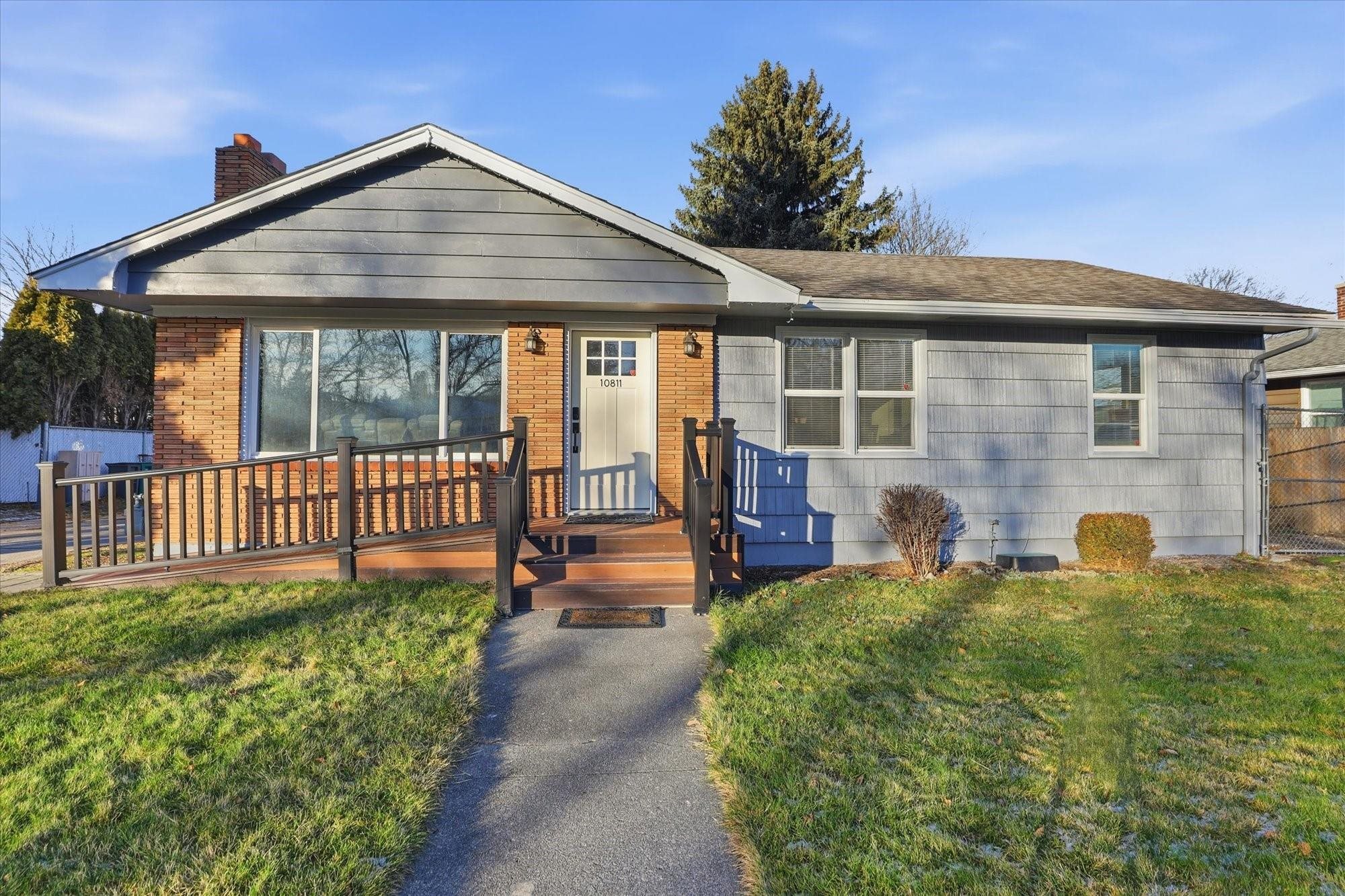 10811 E 7th Ave - Photo 30