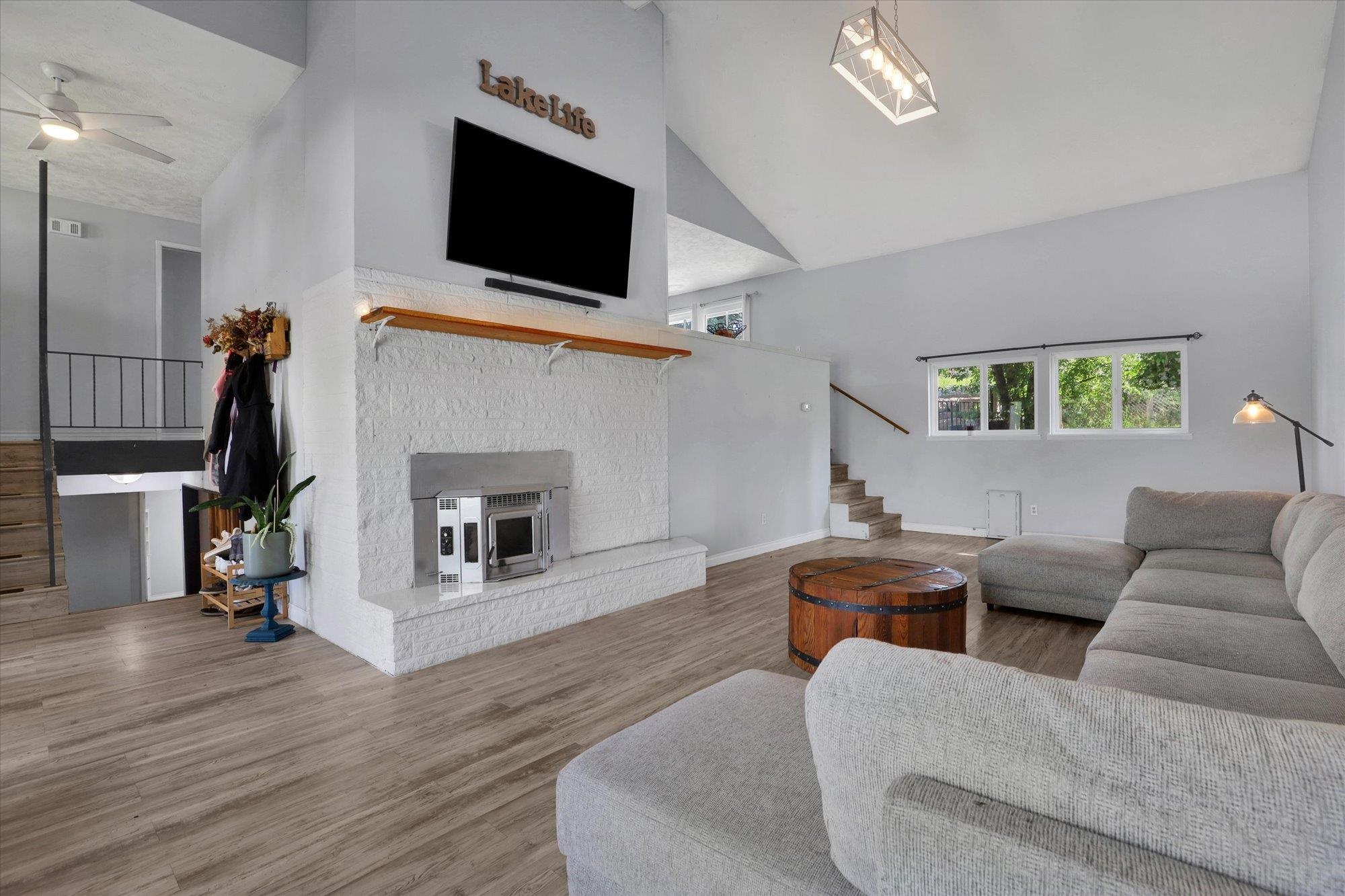 14107 S MOODY Dr - Photo 2