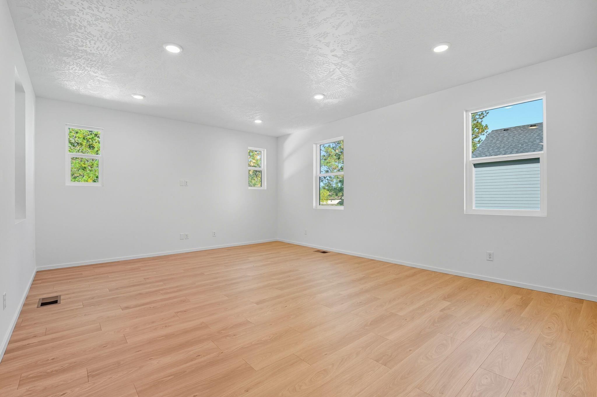 407 N ARCADIA Ave - Photo 4