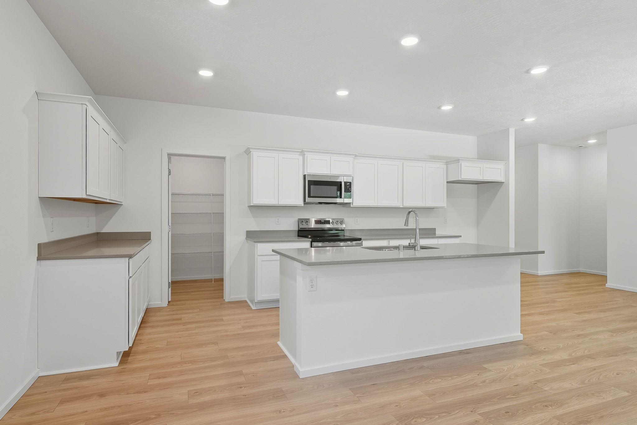 407 N ARCADIA Ave - Photo 12
